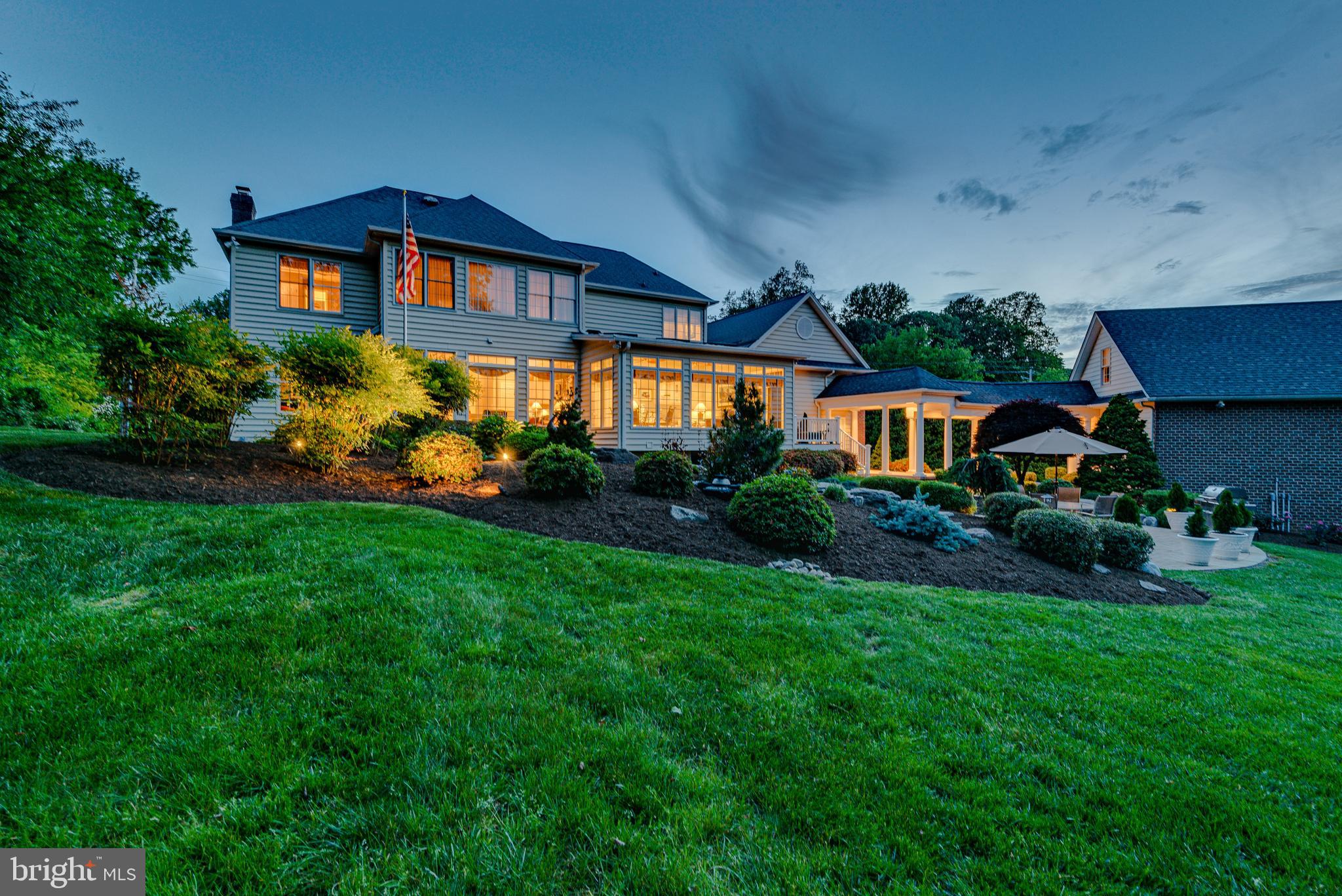 SWANN POINT ESTATES - Residential