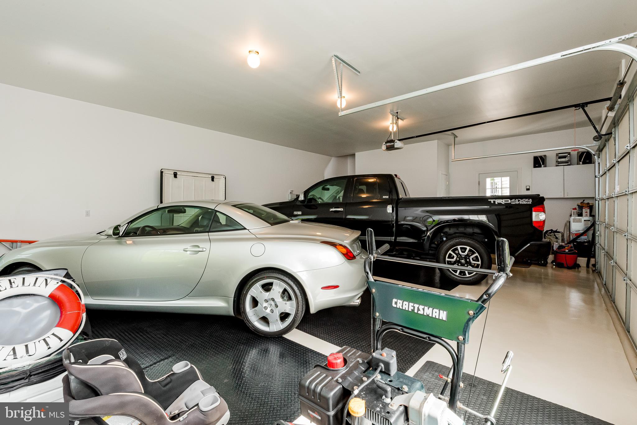 SWANN POINT ESTATES - Residential