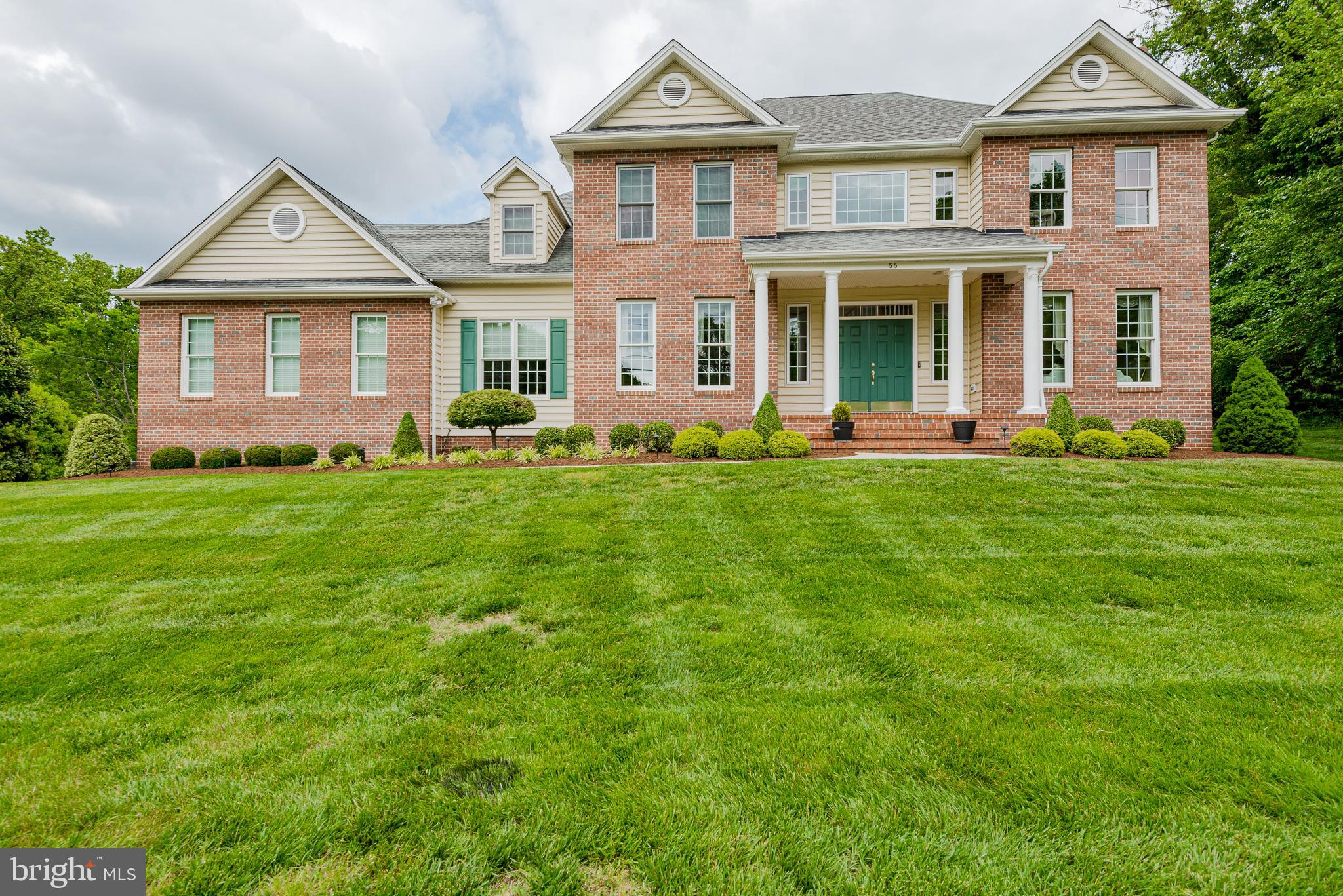 SWANN POINT ESTATES - Residential