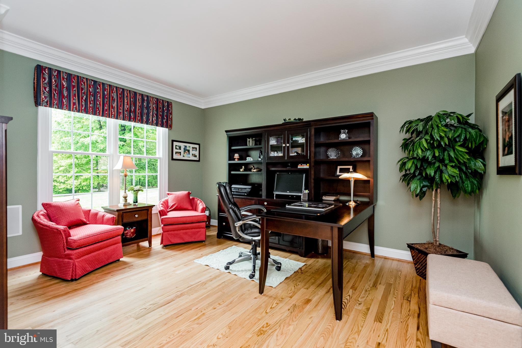 SWANN POINT ESTATES - Residential