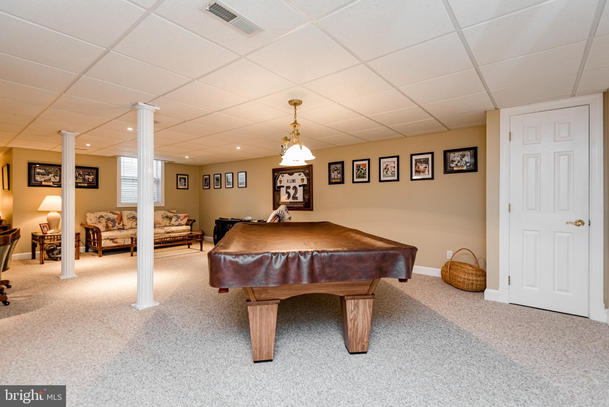 SWANN POINT ESTATES - Residential