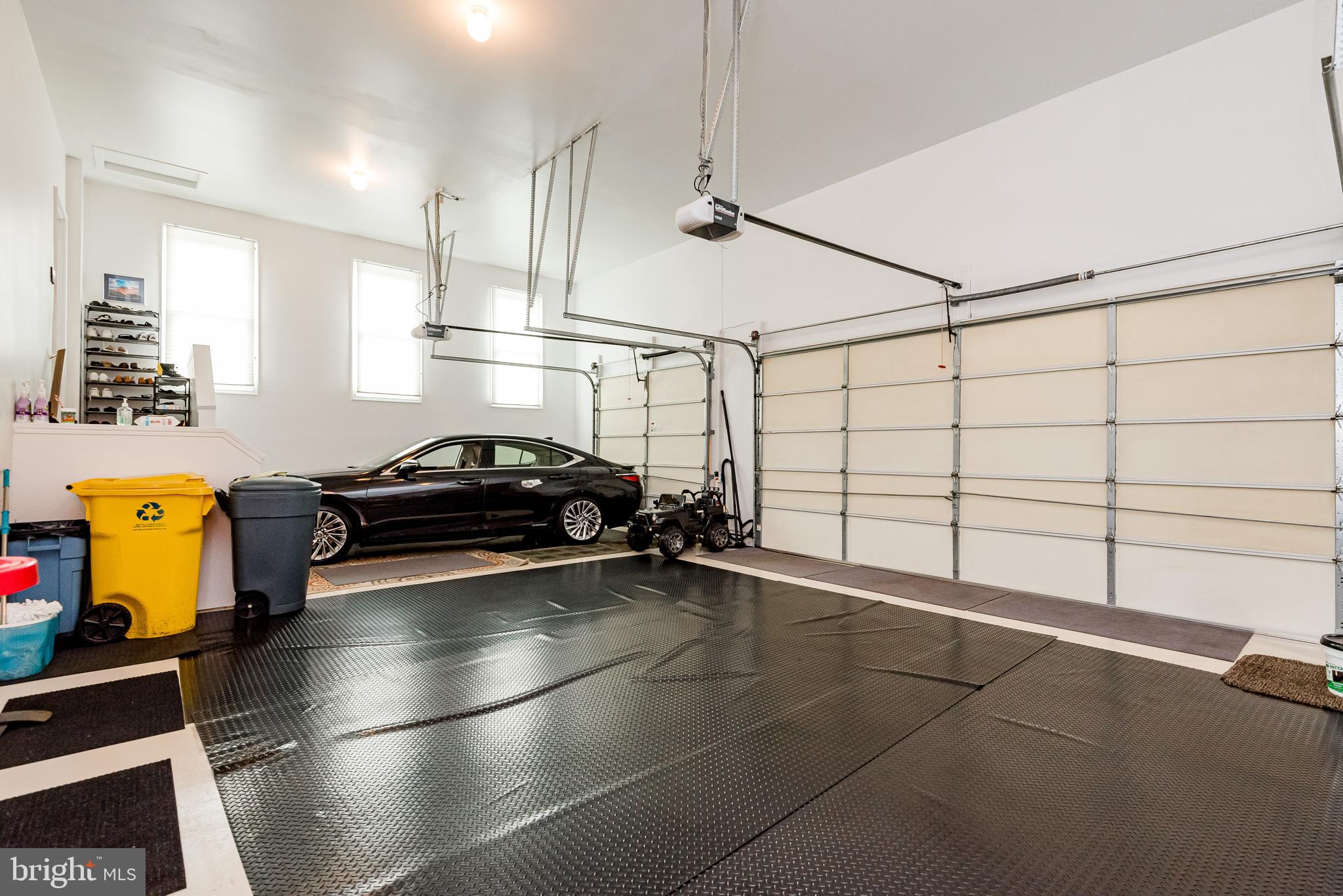 SWANN POINT ESTATES - Residential