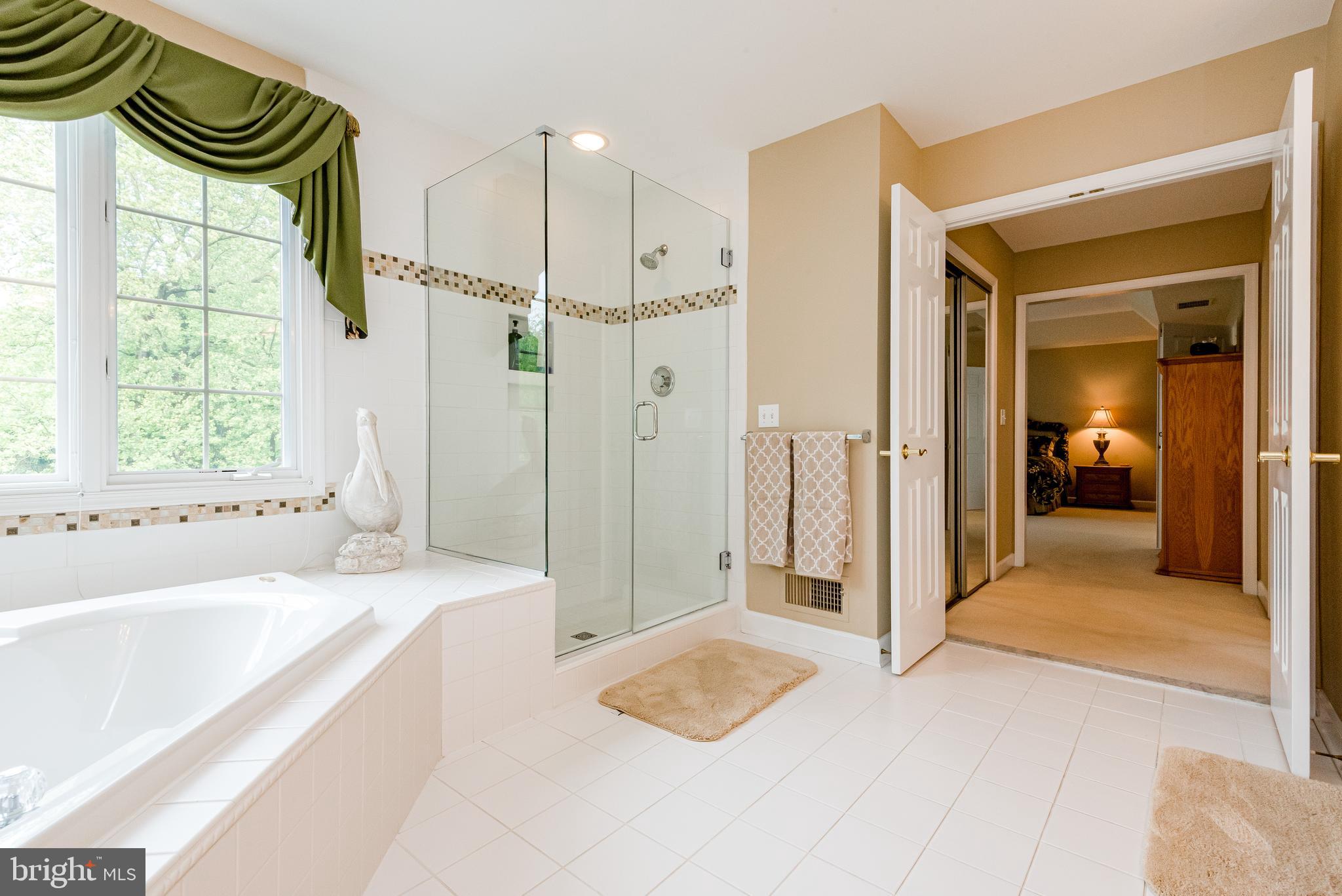 SWANN POINT ESTATES - Residential