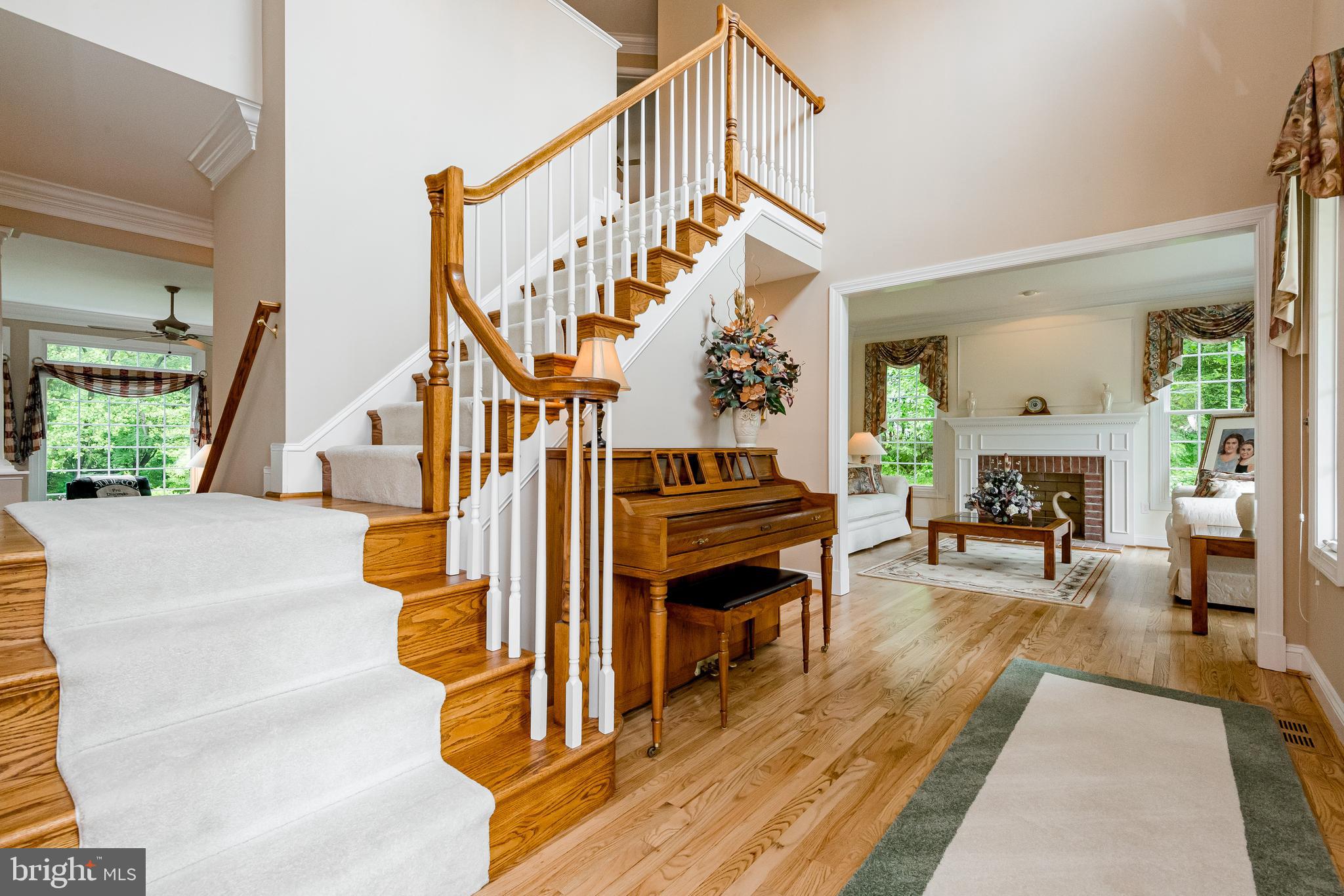 SWANN POINT ESTATES - Residential