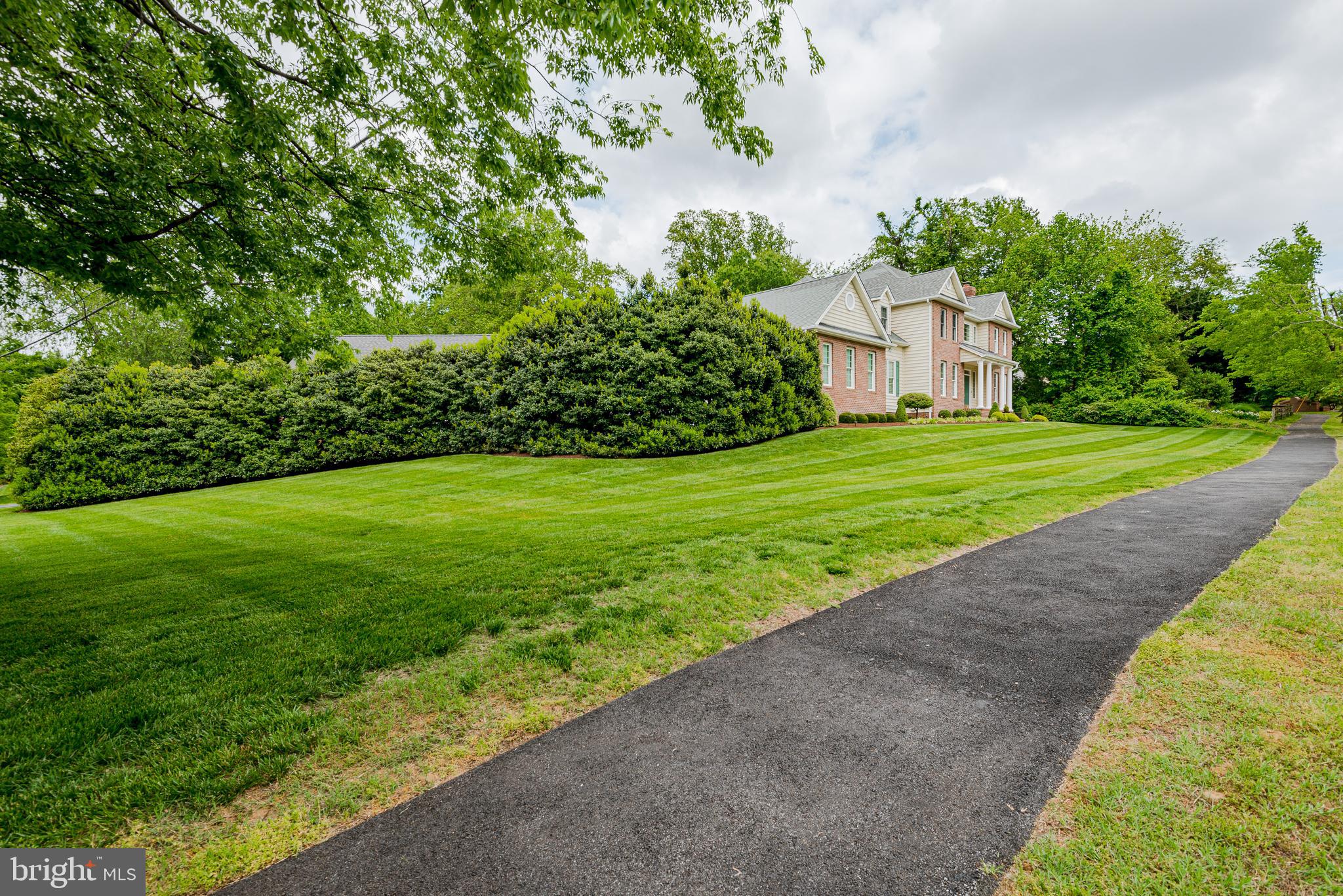 SWANN POINT ESTATES - Residential