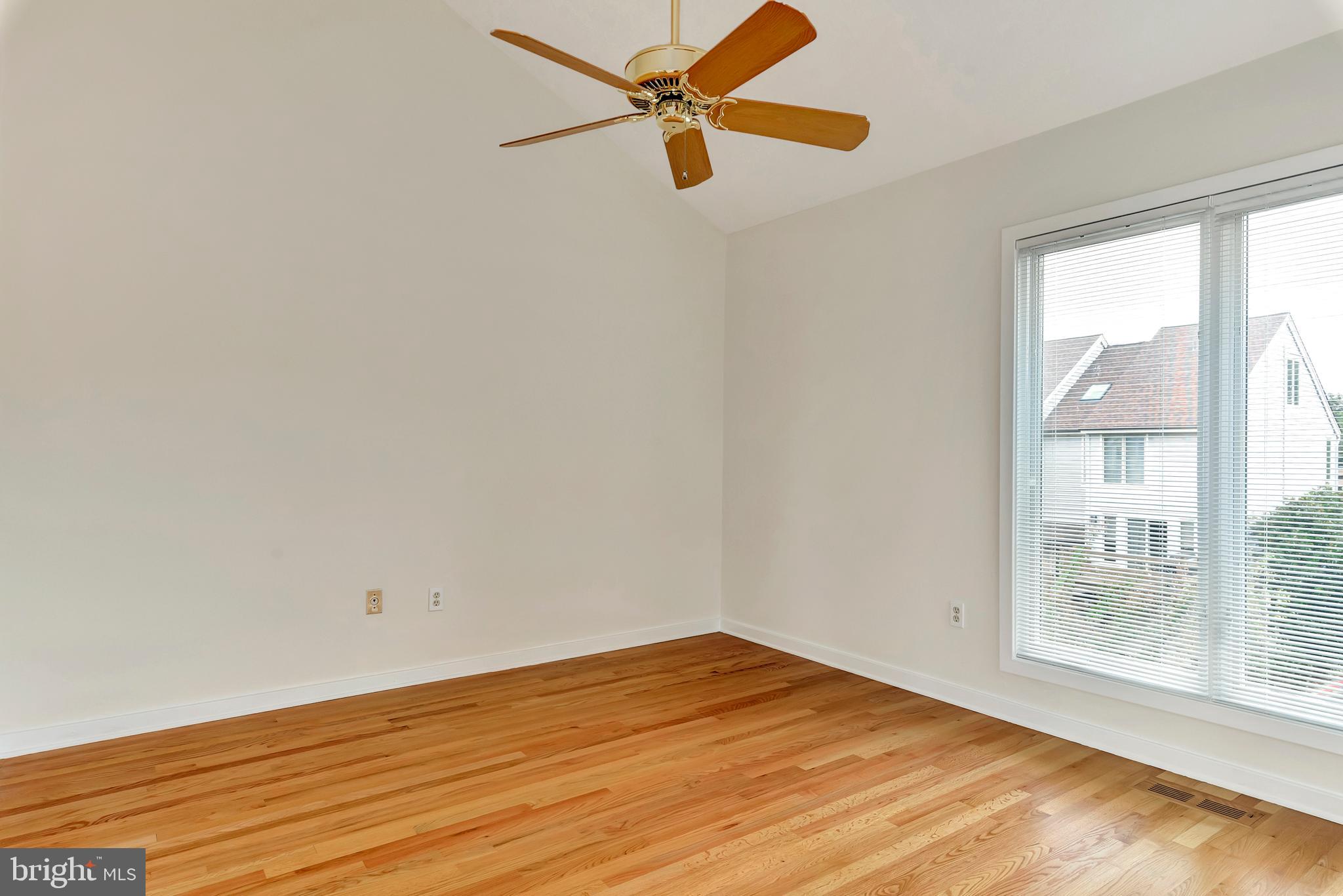 CHESAPEAKE LANDING - Residential