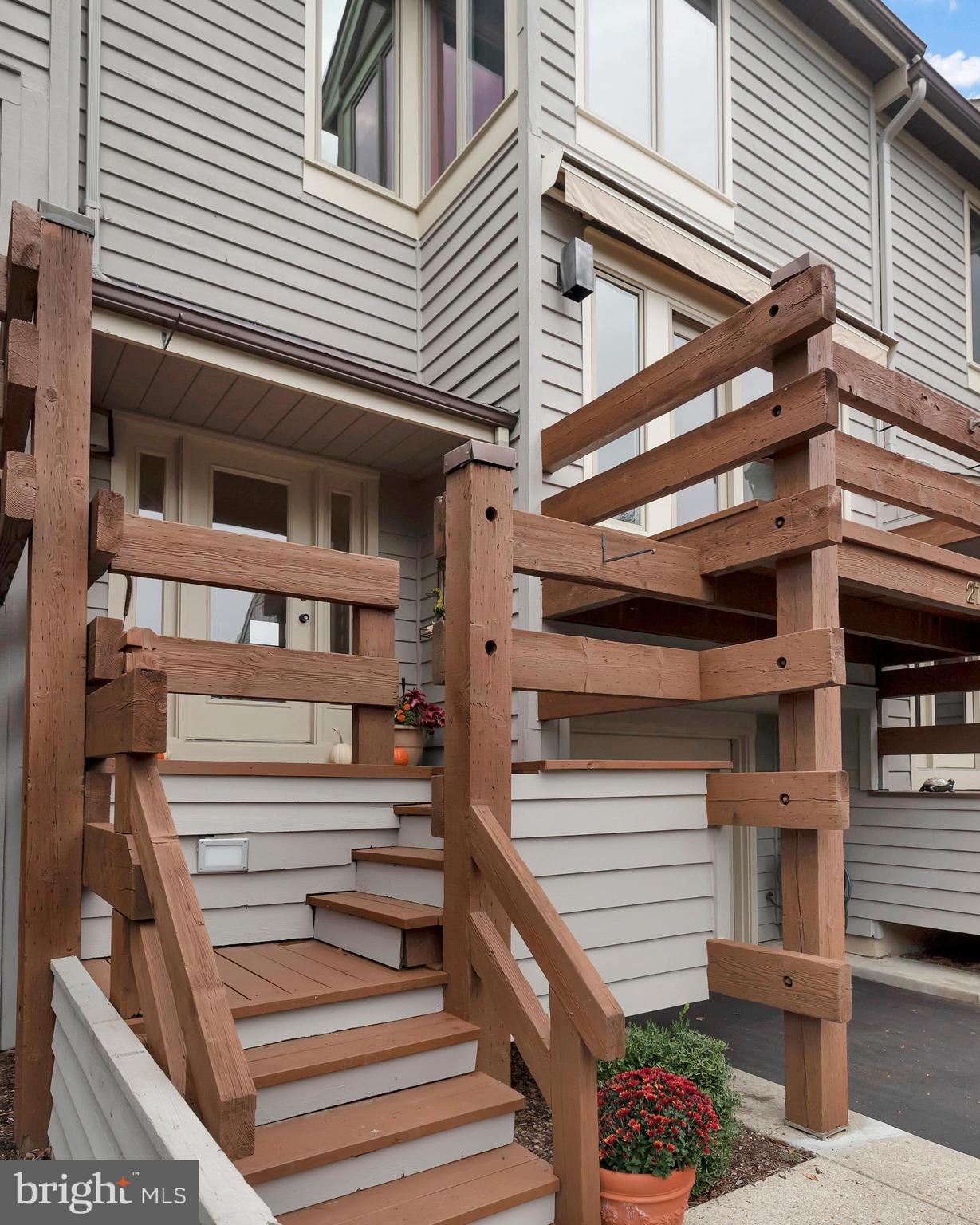 CHESAPEAKE LANDING - Residential