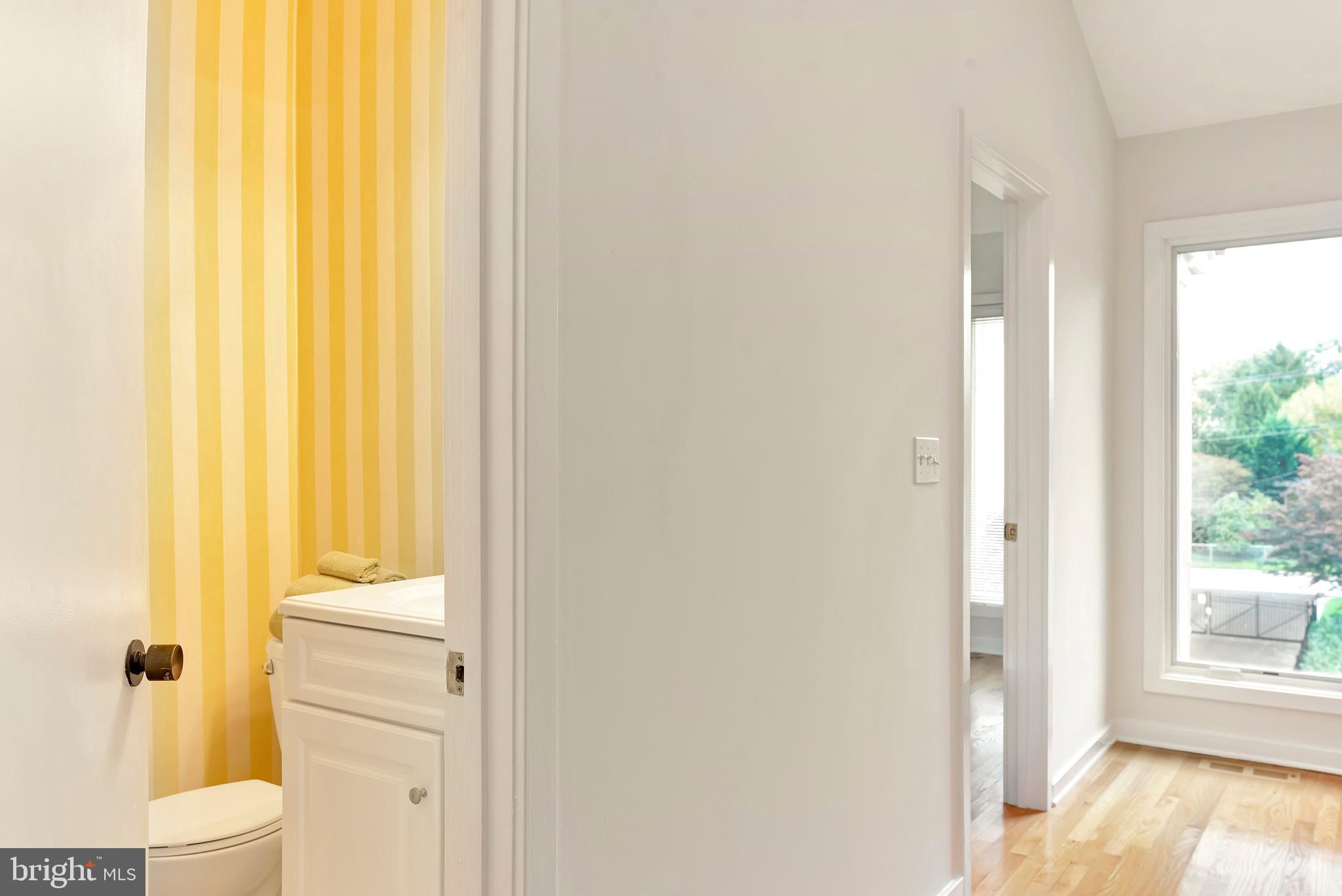 CHESAPEAKE LANDING - Residential