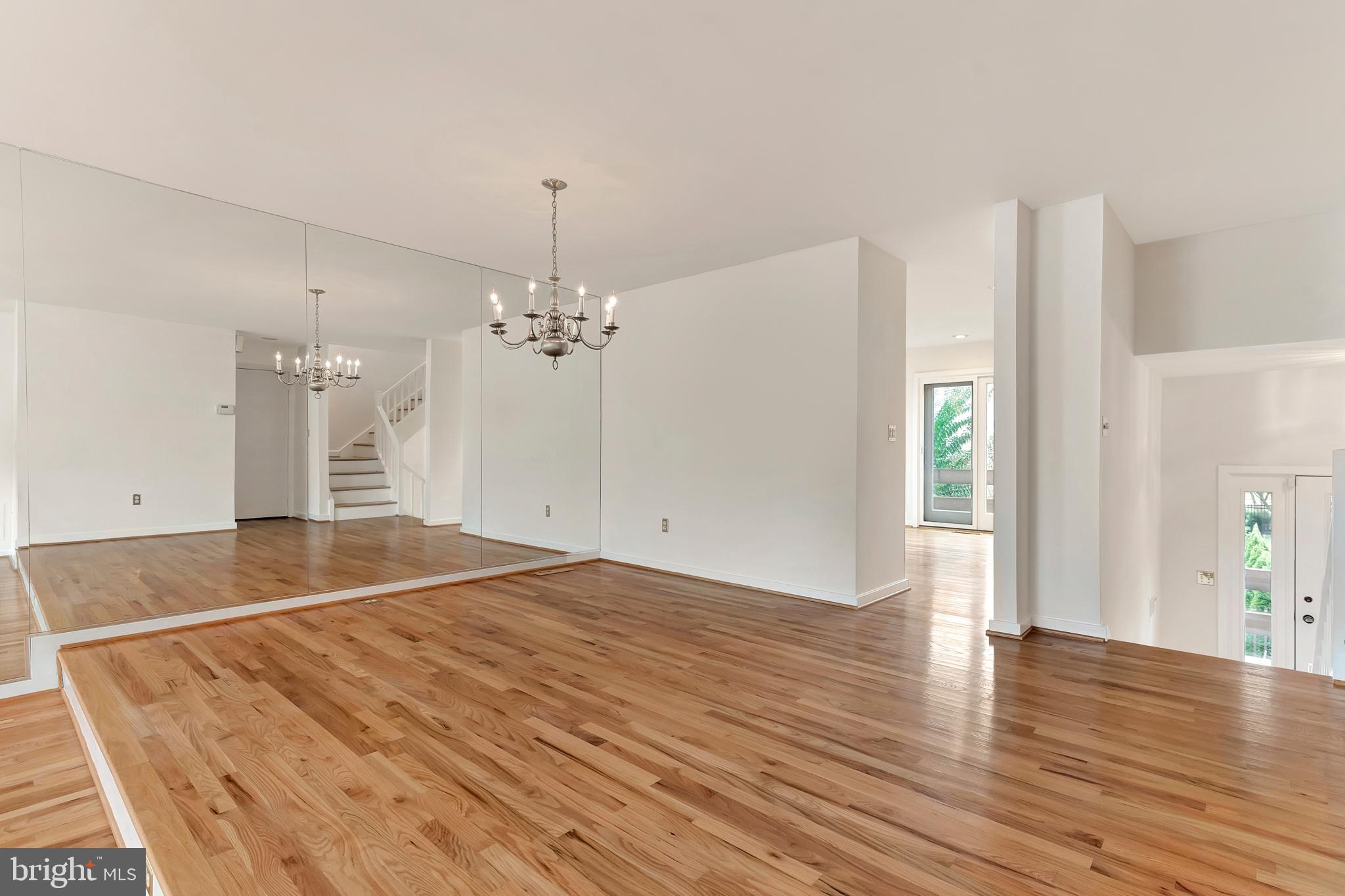 CHESAPEAKE LANDING - Residential