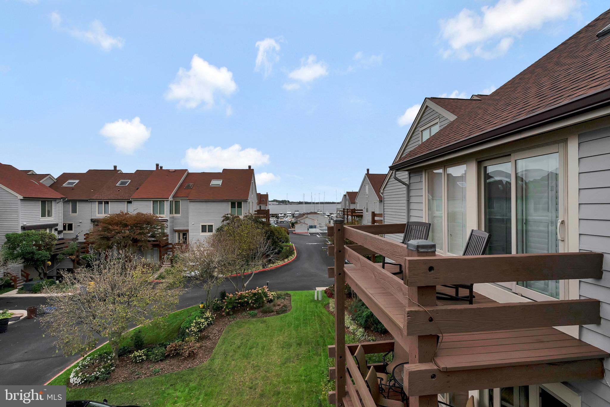 CHESAPEAKE LANDING - Residential