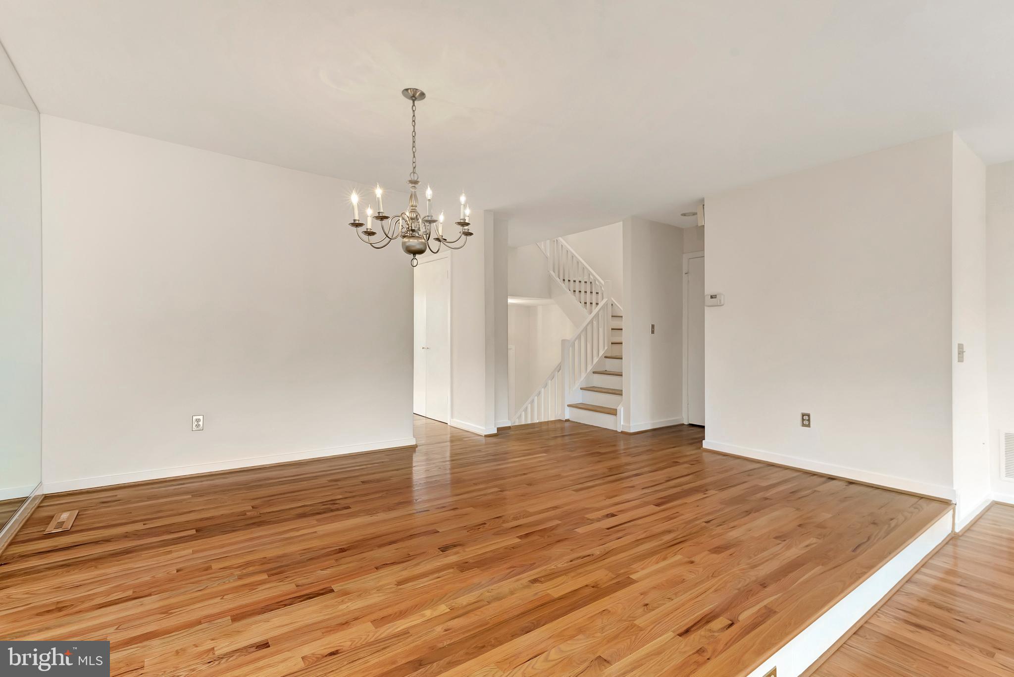 CHESAPEAKE LANDING - Residential