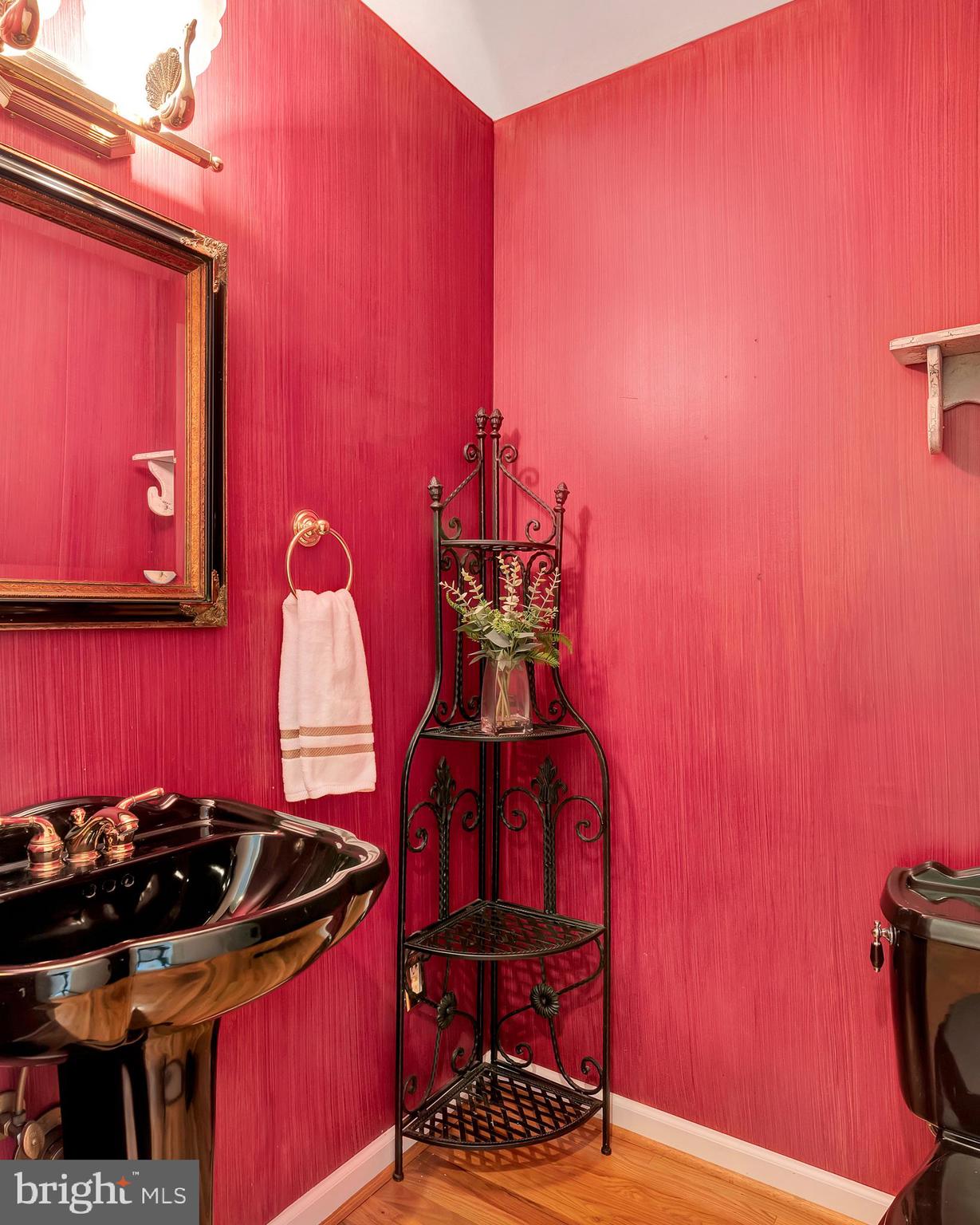 CHESAPEAKE LANDING - Residential