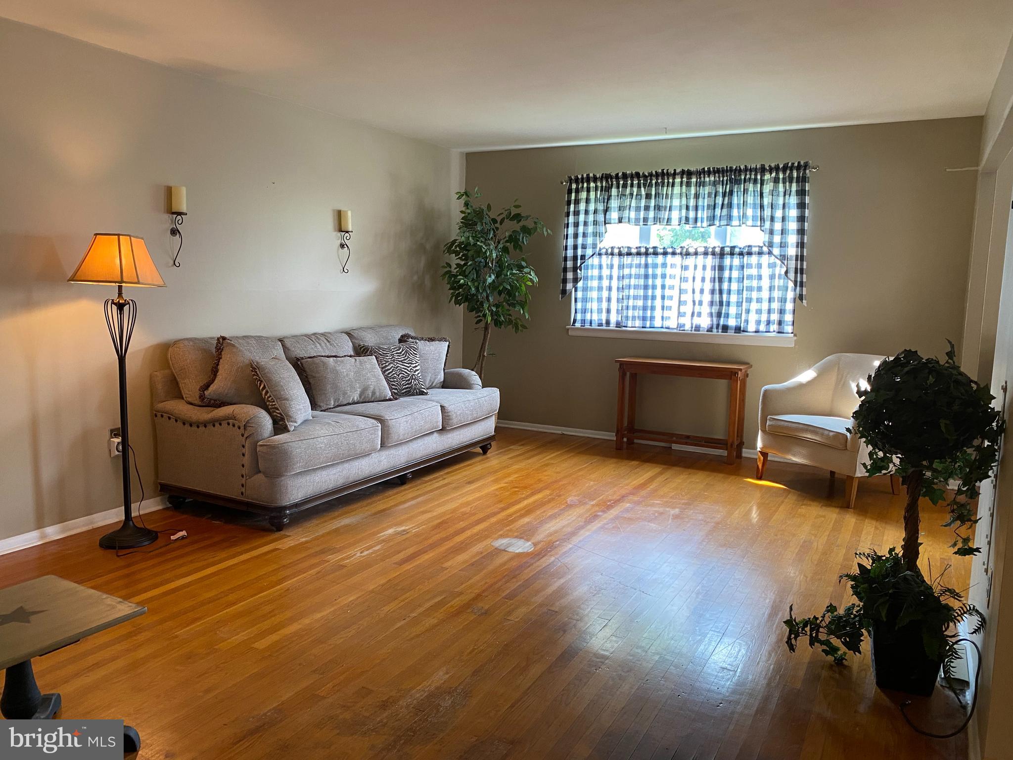 715 PEACHTREE ROAD