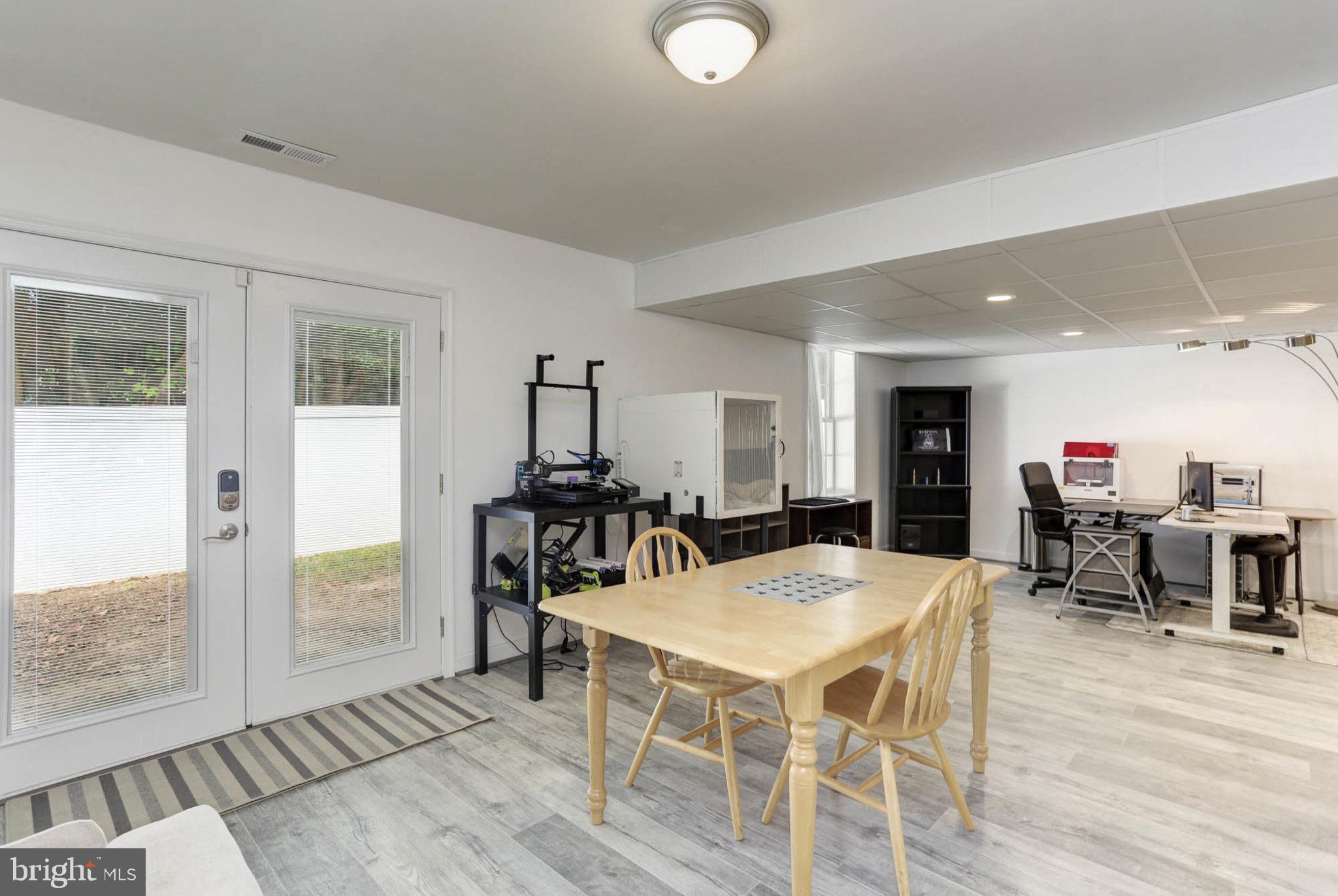 WILLOW WOODS - Residential