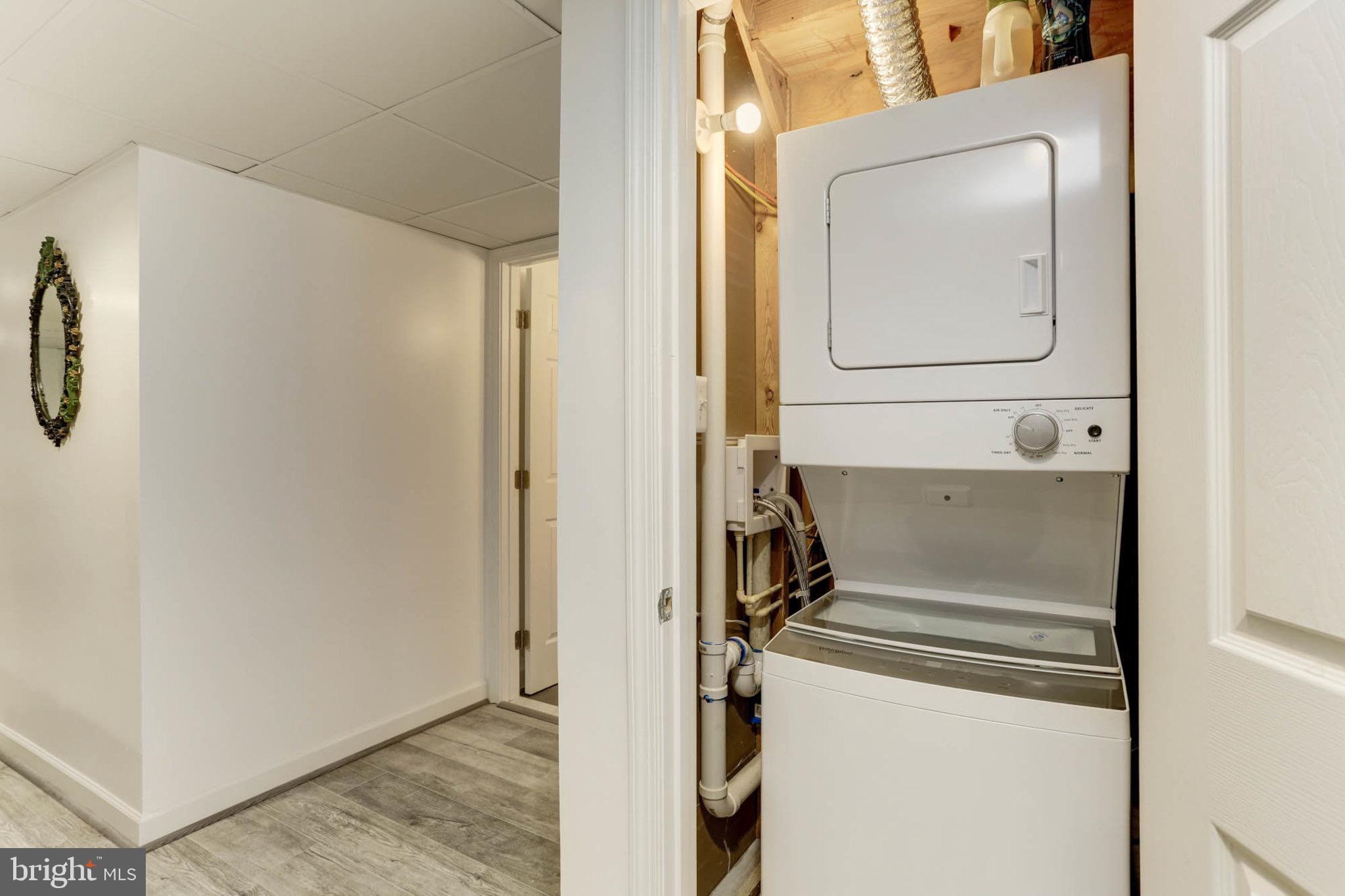 WILLOW WOODS - Residential