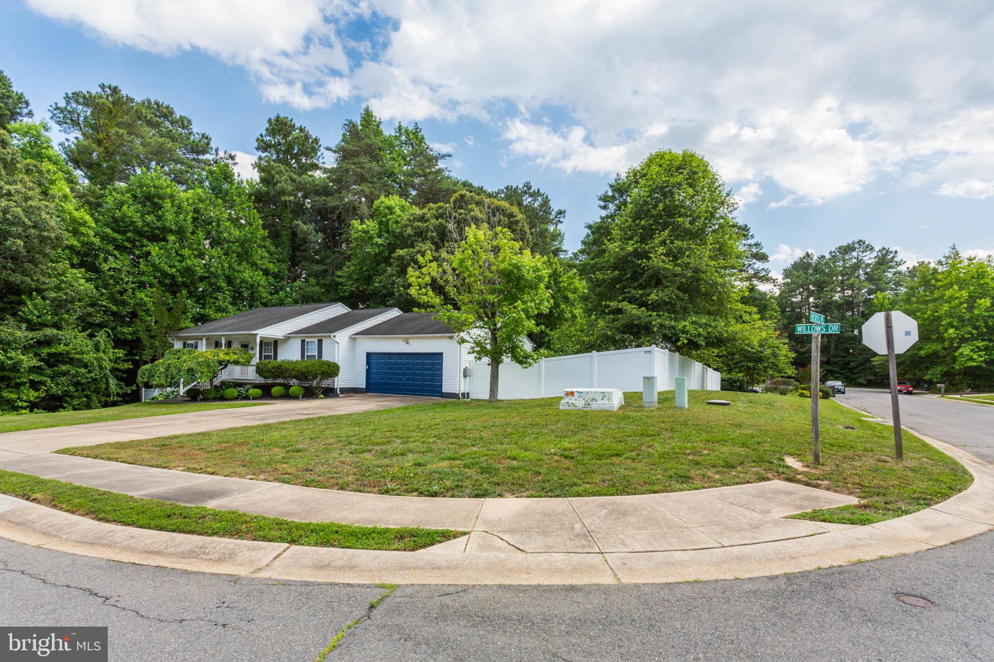 WILLOW WOODS - Residential