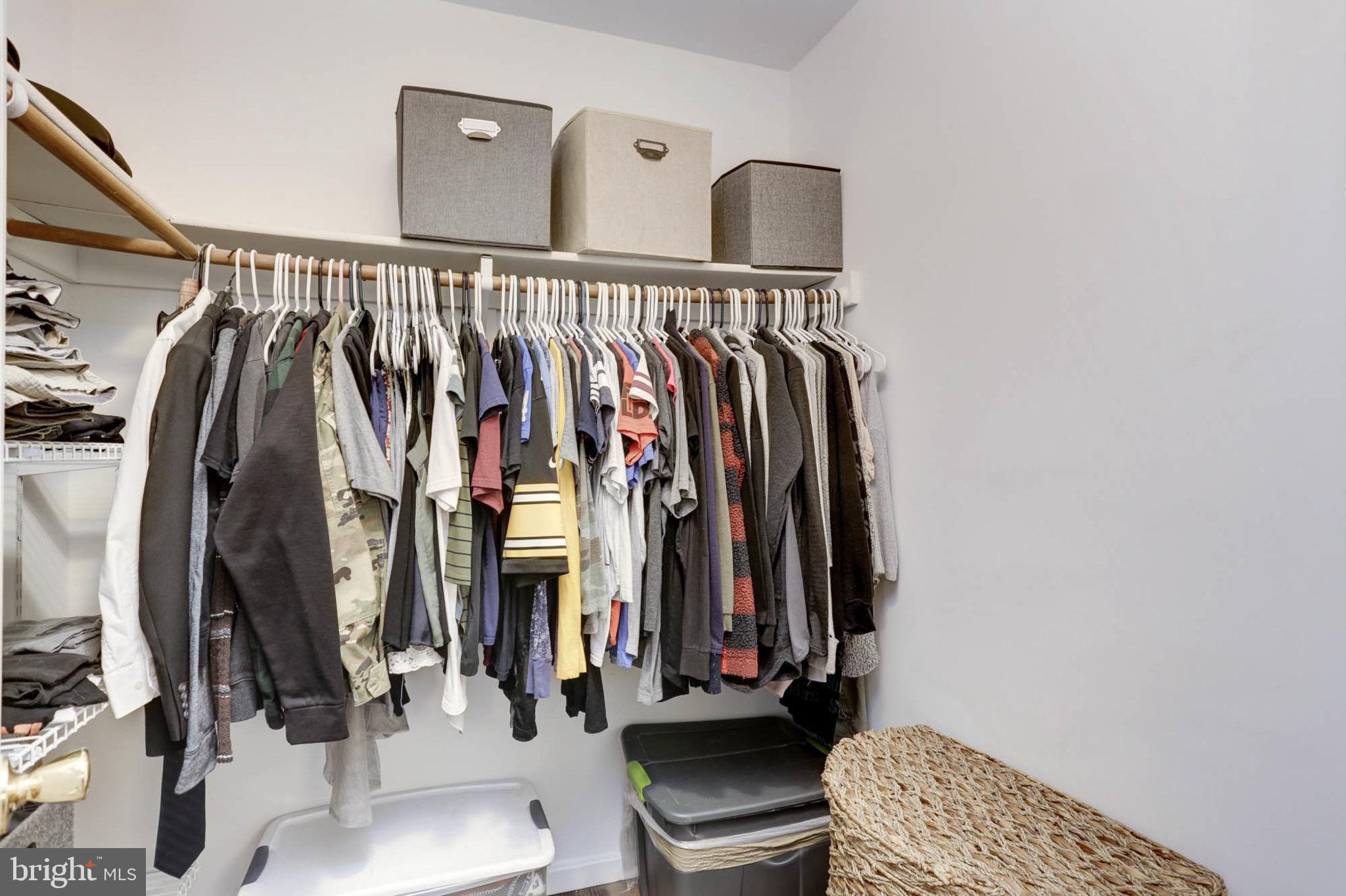 WILLOW WOODS - Residential