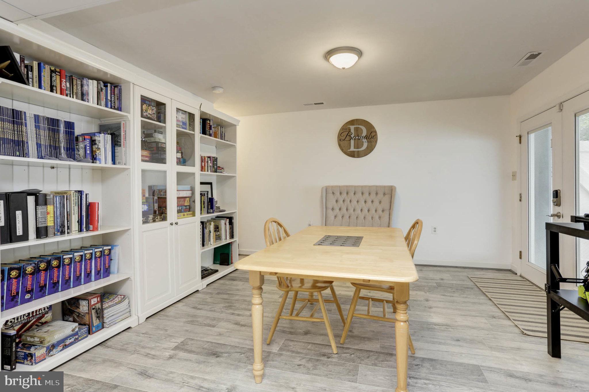 WILLOW WOODS - Residential