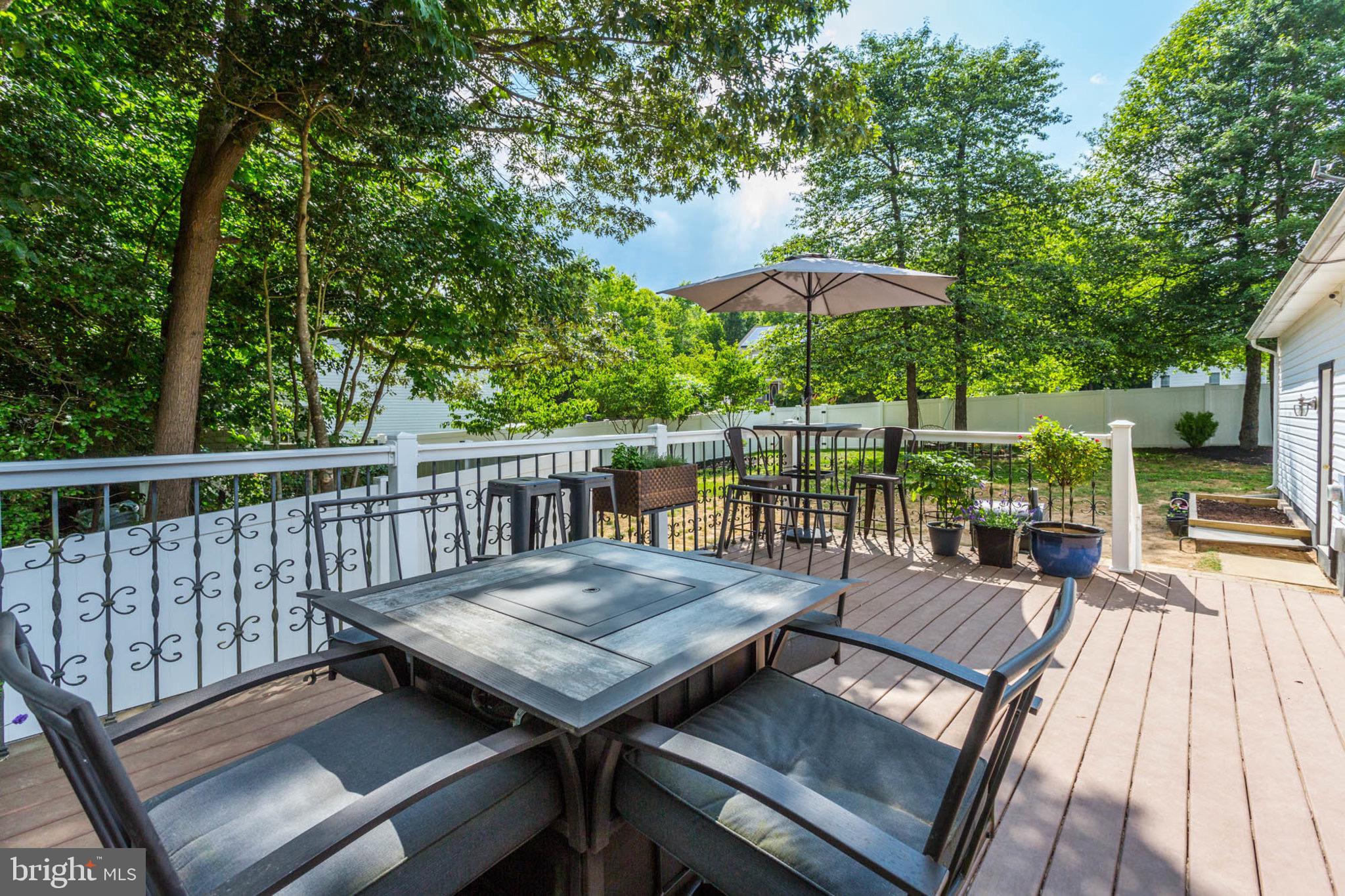 WILLOW WOODS - Residential