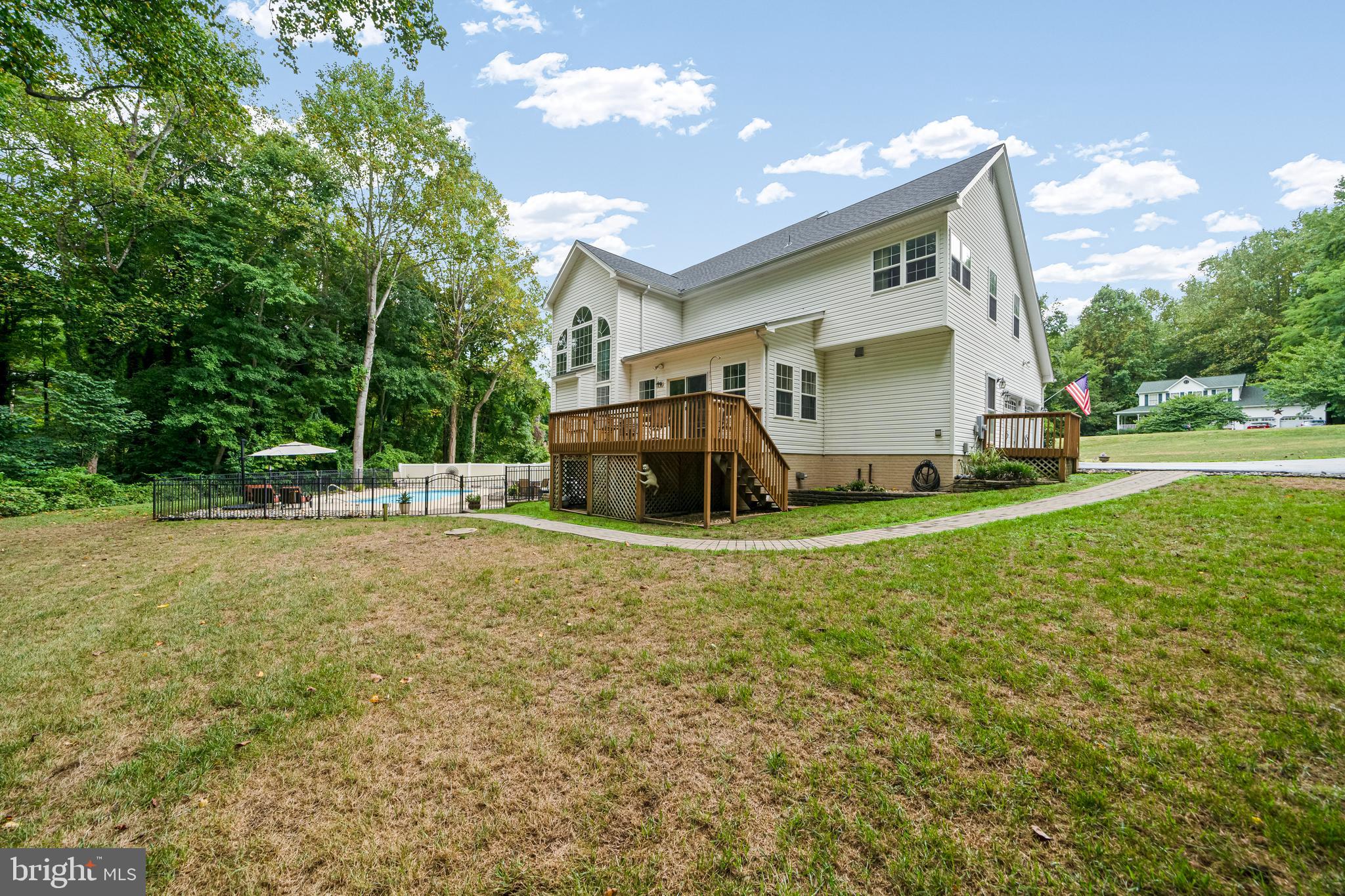 QUEENSBERRY - Residential