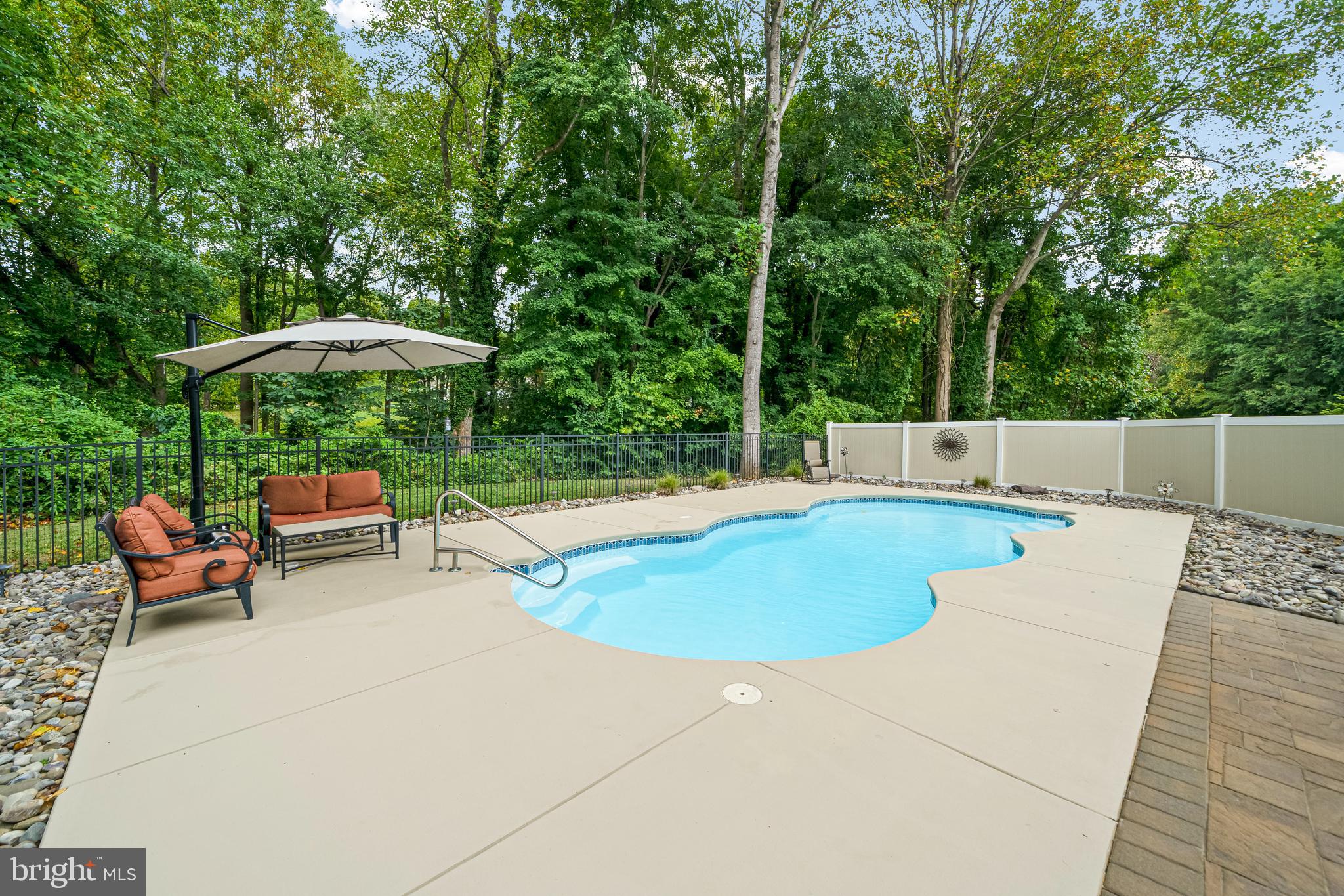 QUEENSBERRY - Residential