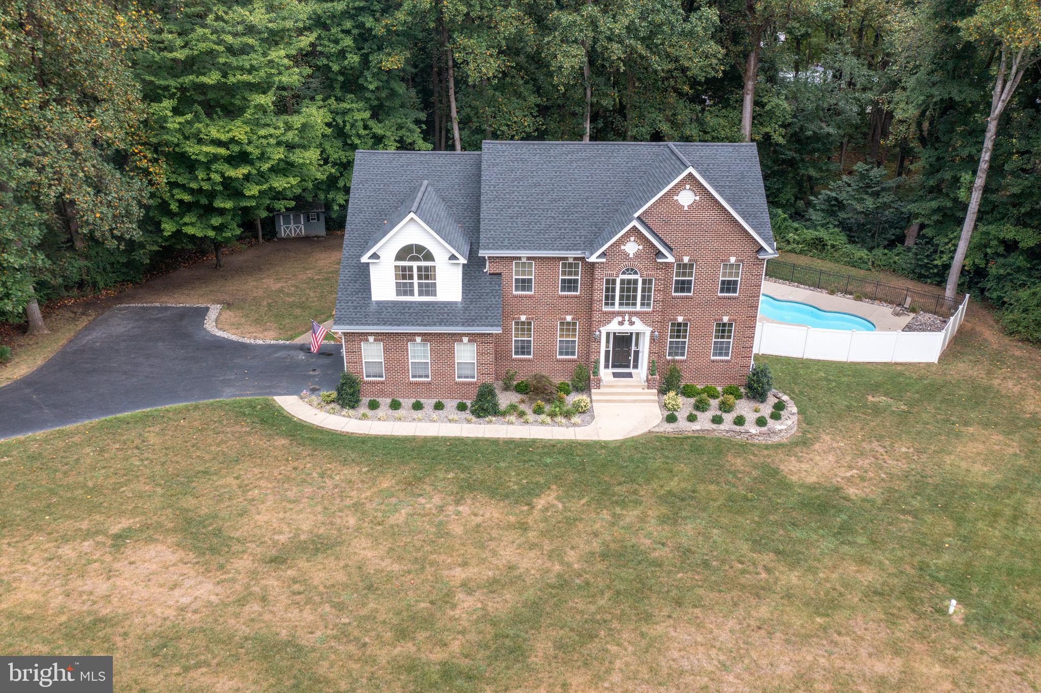 QUEENSBERRY - Residential