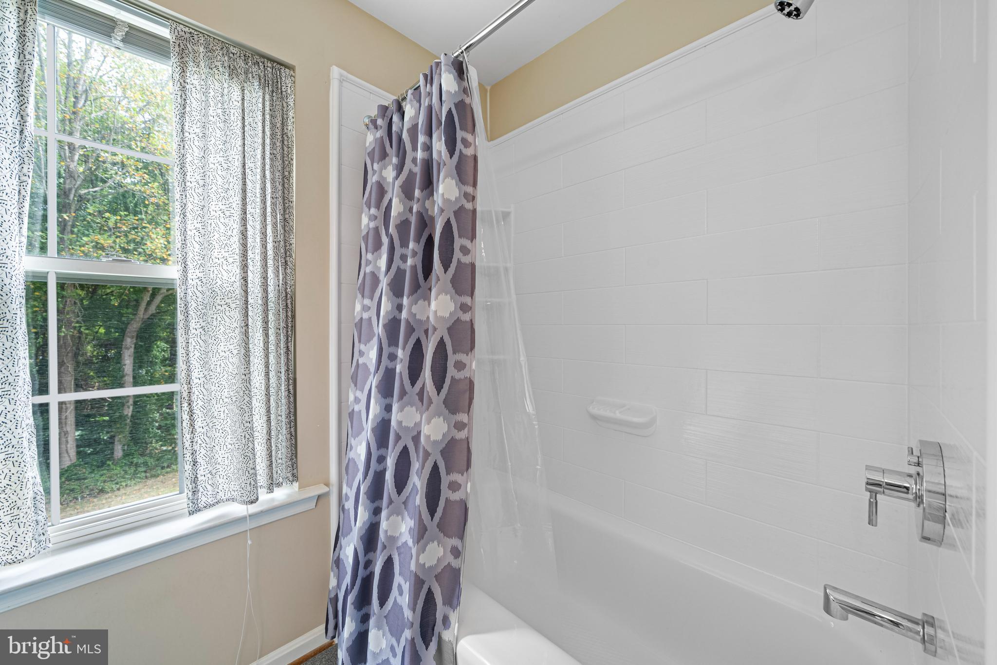 QUEENSBERRY - Residential