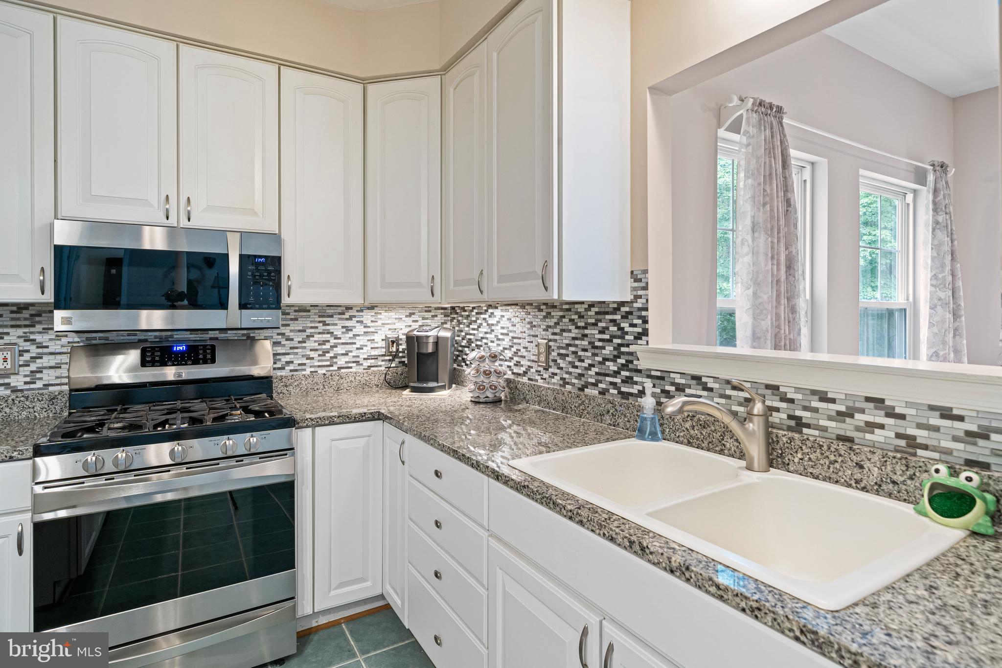 QUEENSBERRY - Residential