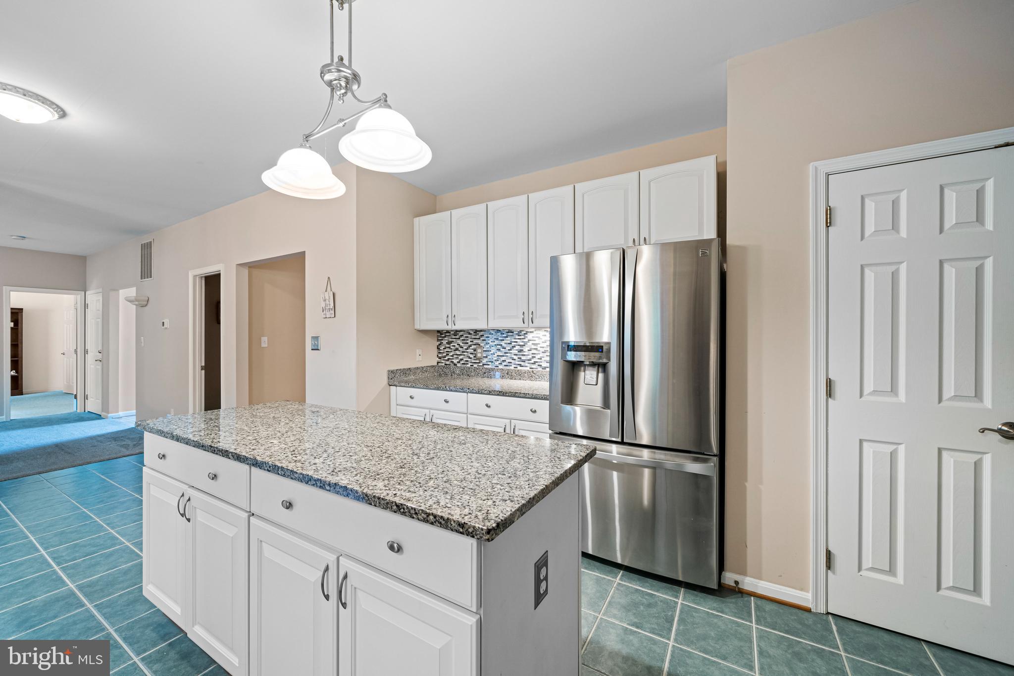 QUEENSBERRY - Residential