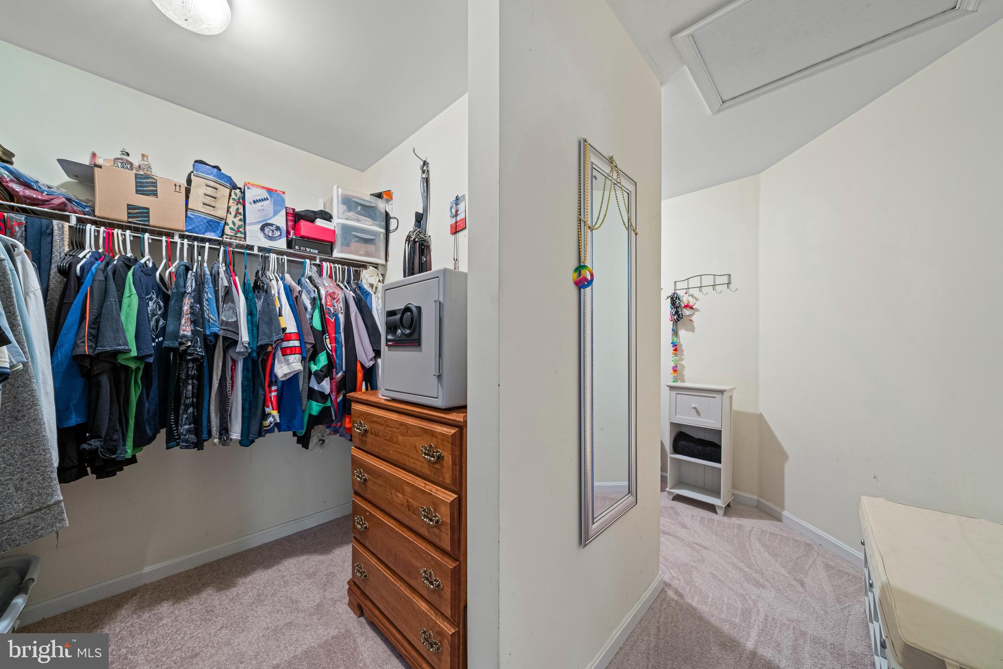 QUEENSBERRY - Residential