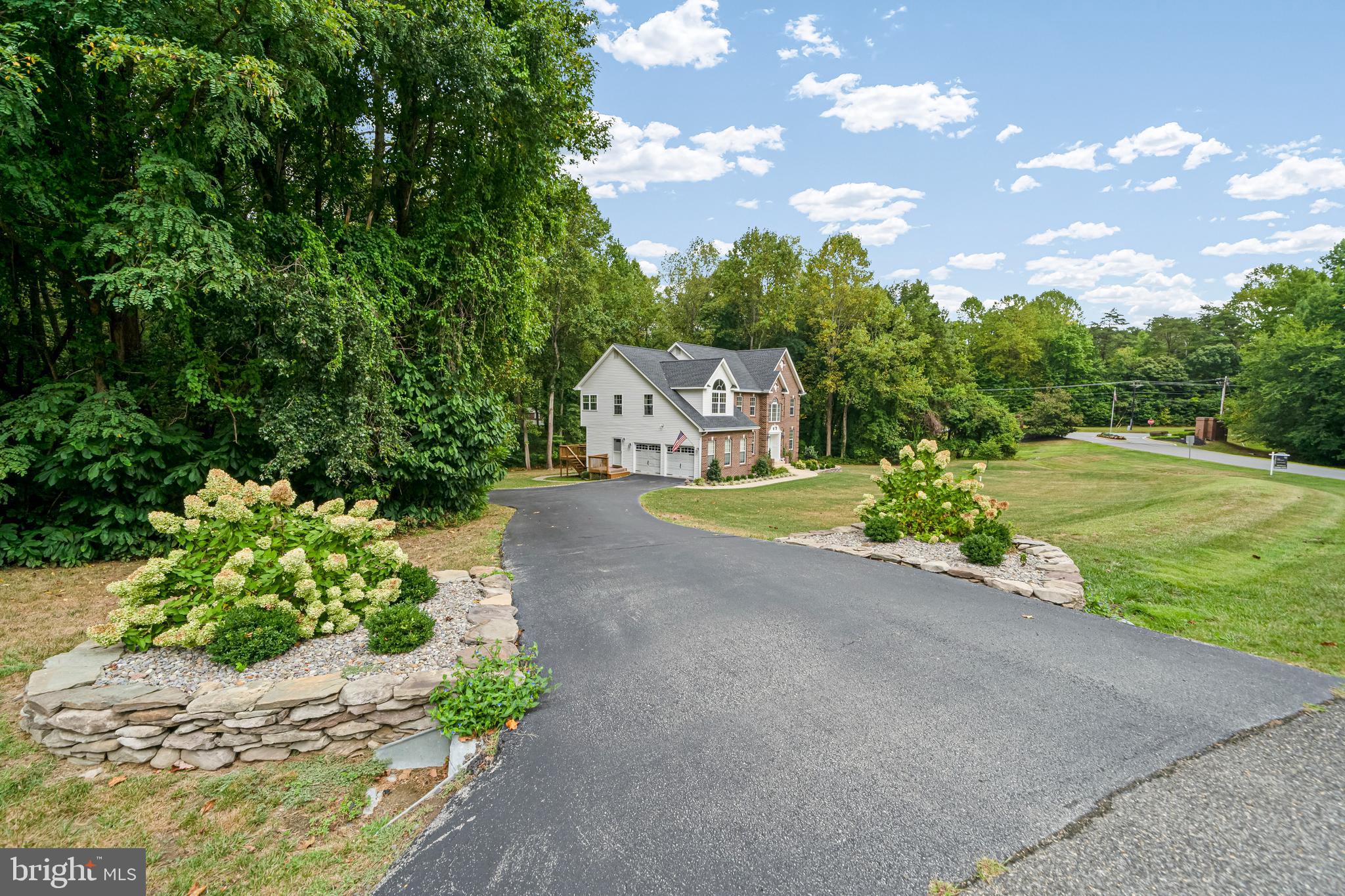 QUEENSBERRY - Residential