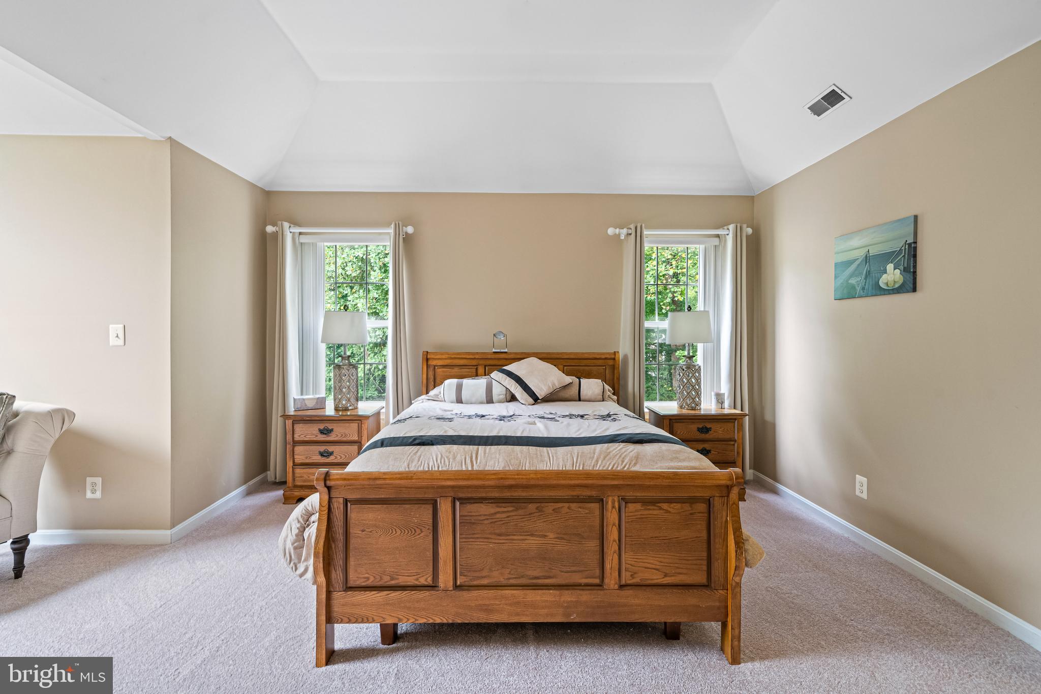 QUEENSBERRY - Residential