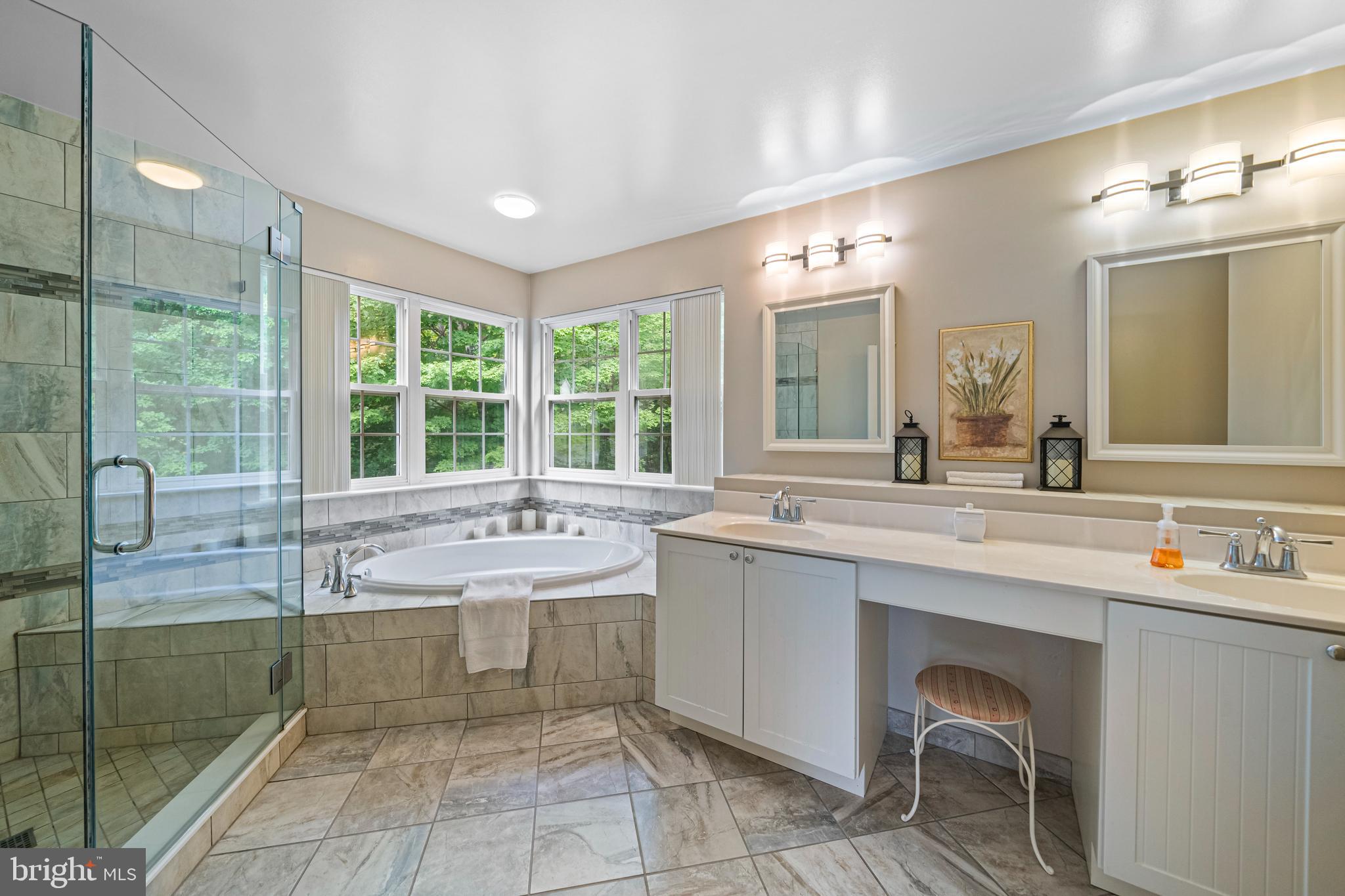 QUEENSBERRY - Residential