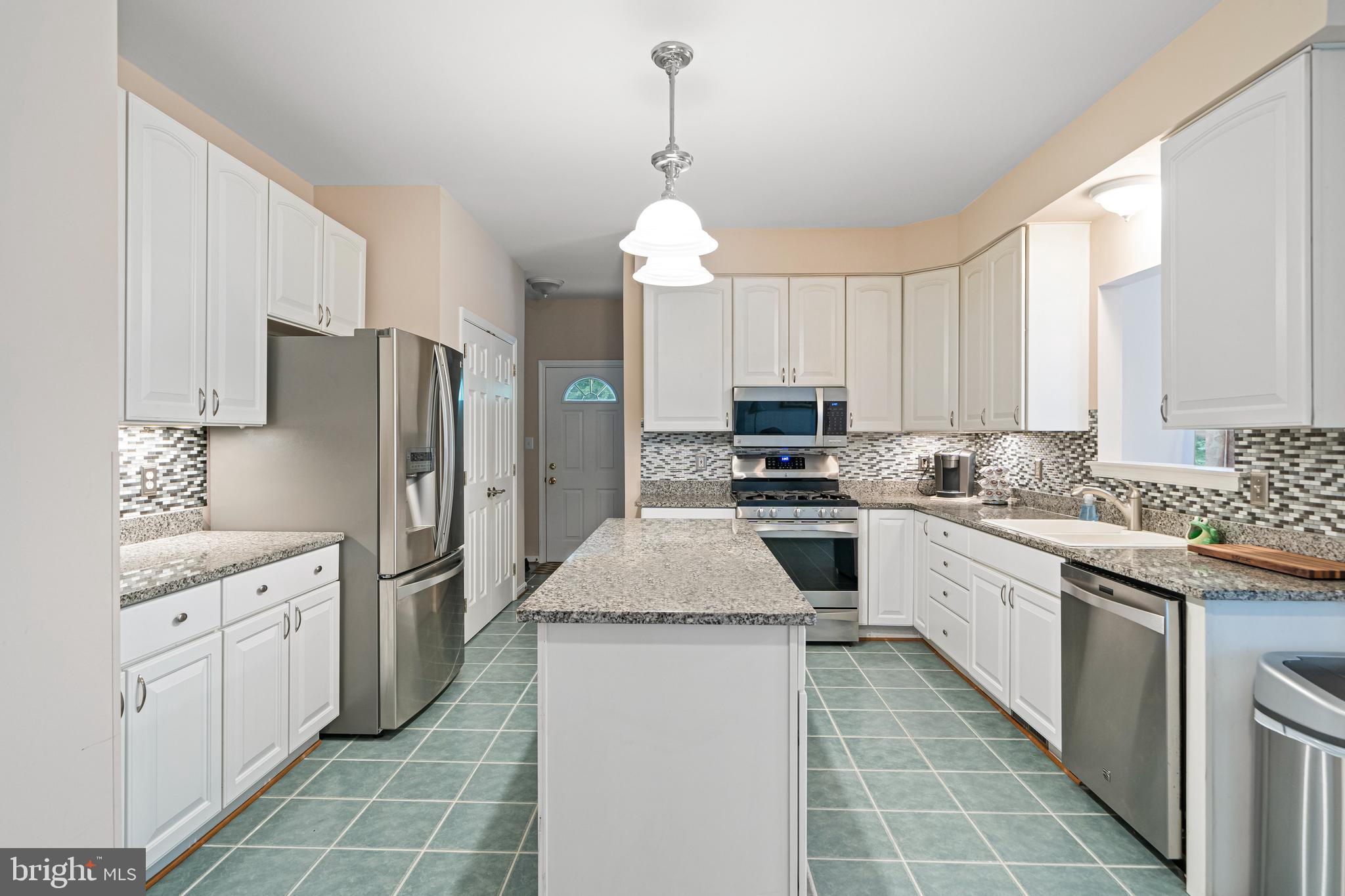 QUEENSBERRY - Residential