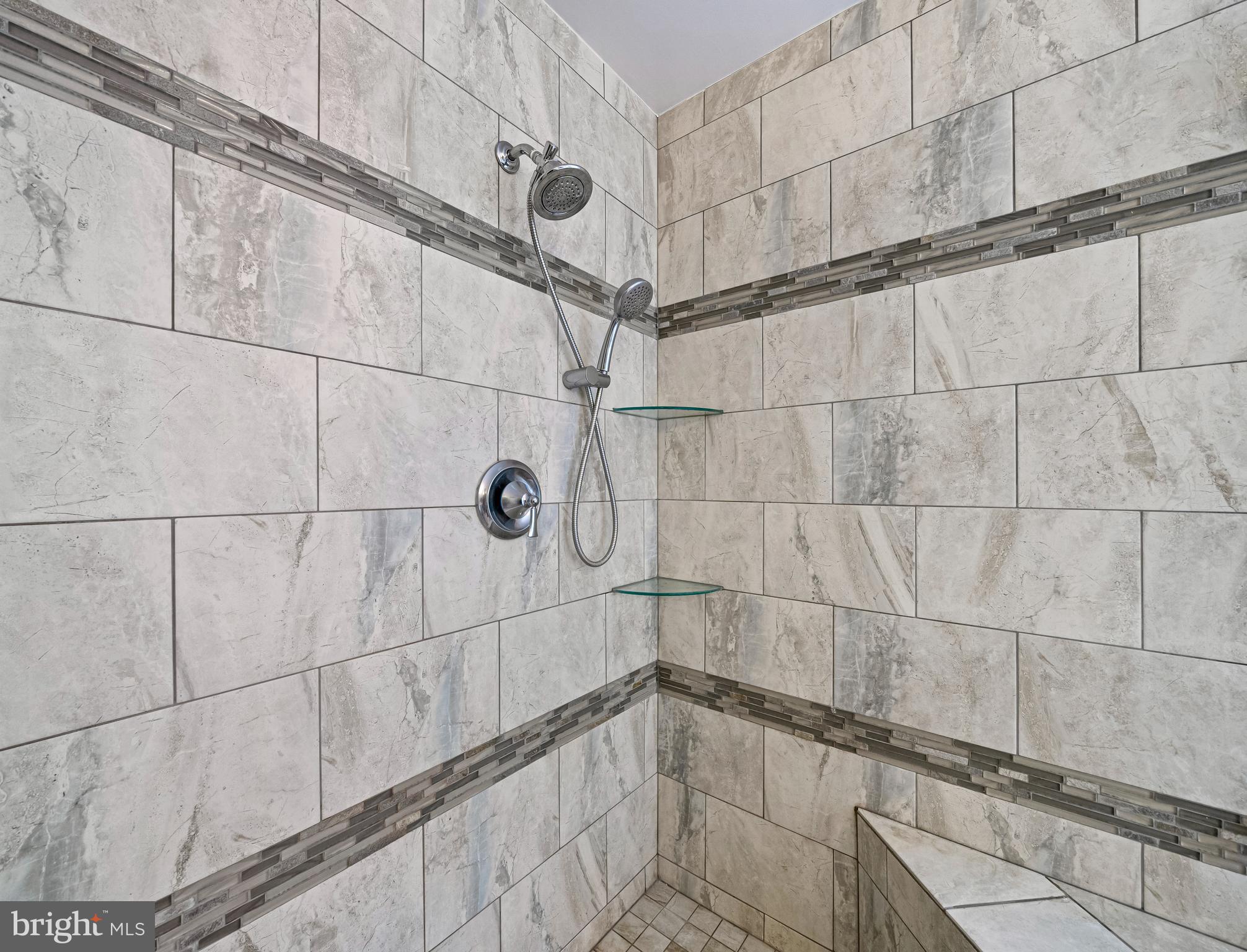 QUEENSBERRY - Residential