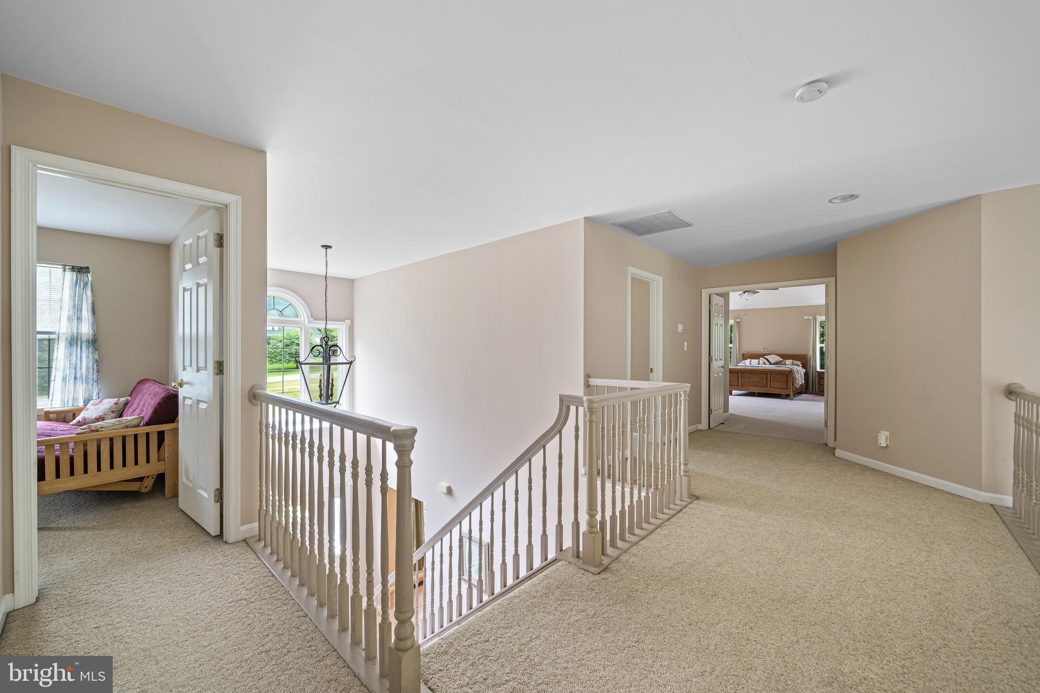 QUEENSBERRY - Residential