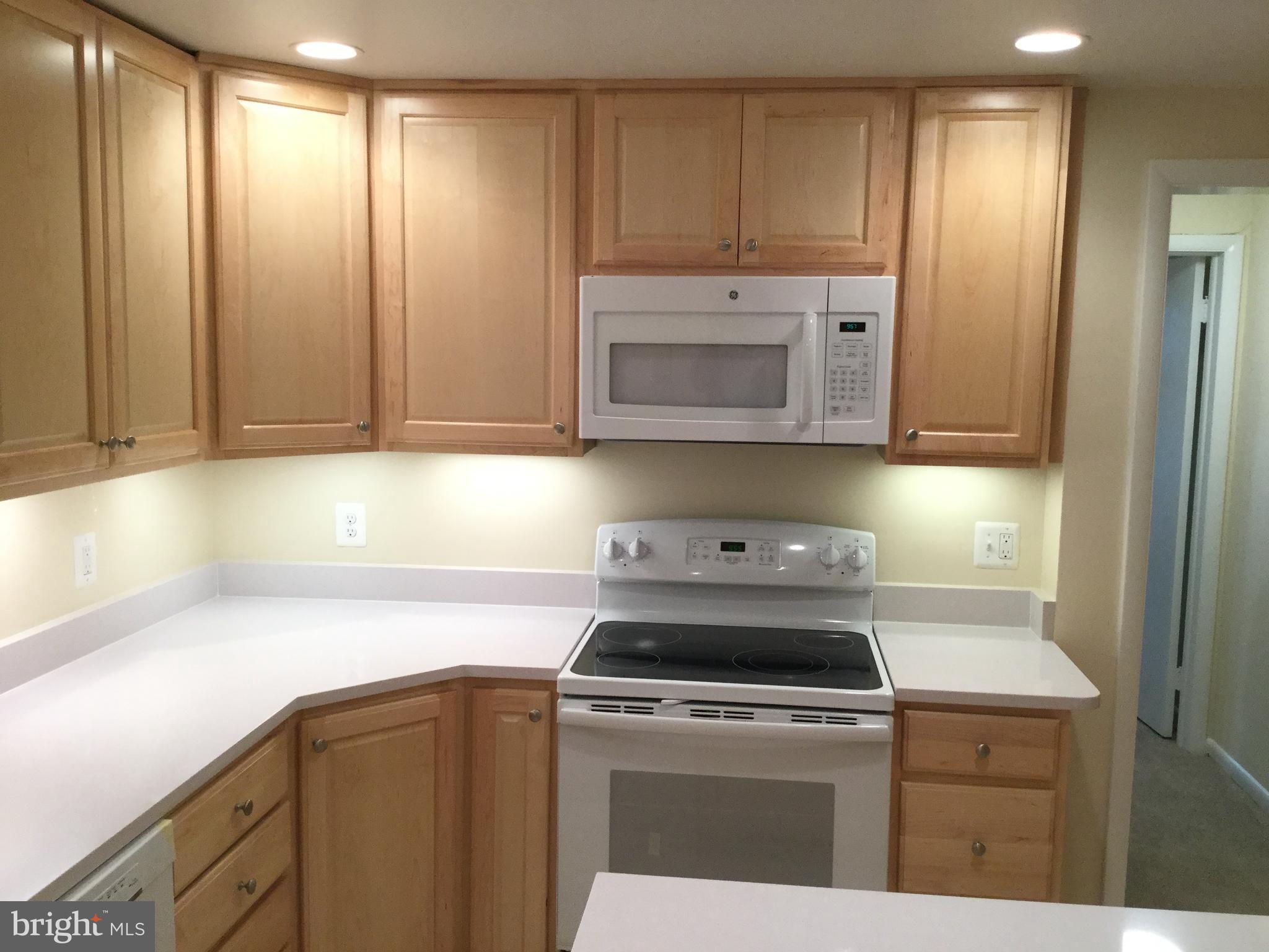 LYON PARK - Residential Lease