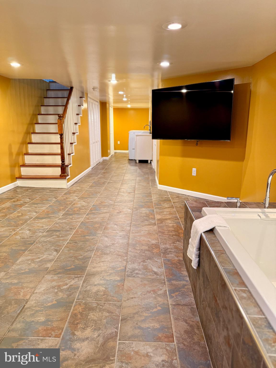 GRAYS FERRY - Residential Lease