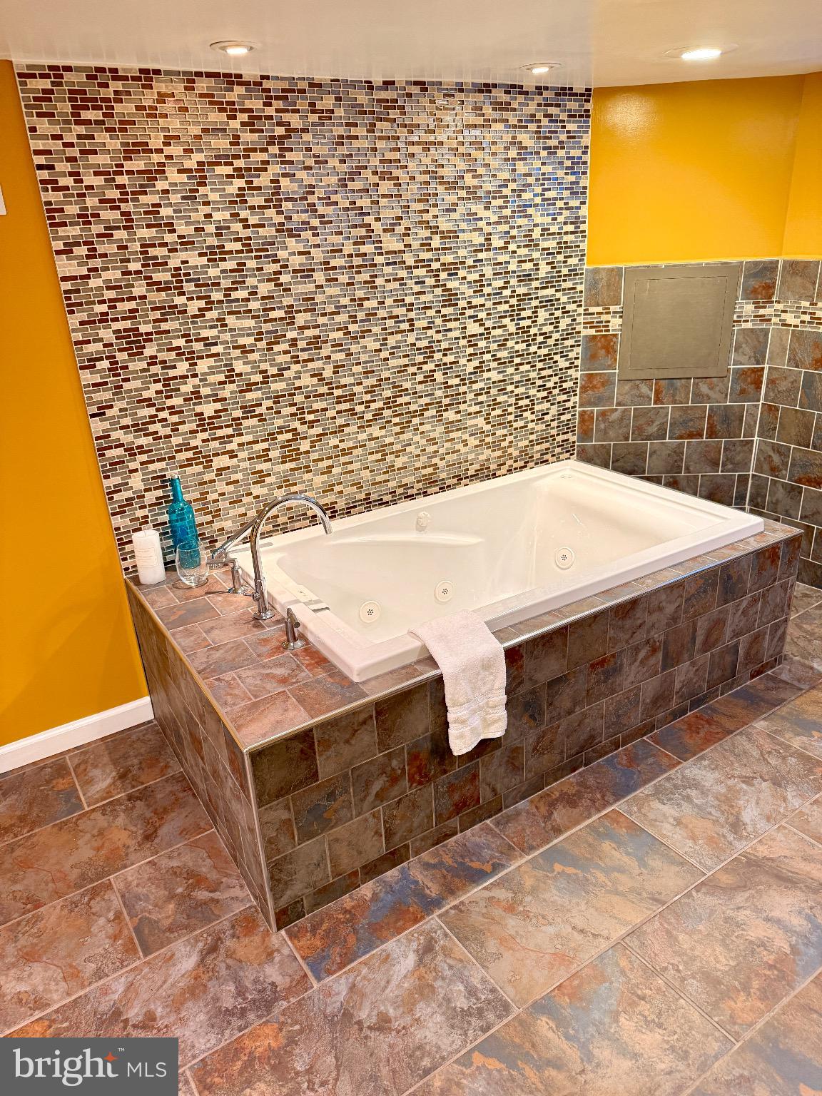 GRAYS FERRY - Residential Lease