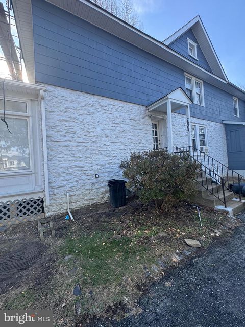 7802 PARK AVENUE UPPER DARBY PA 19082