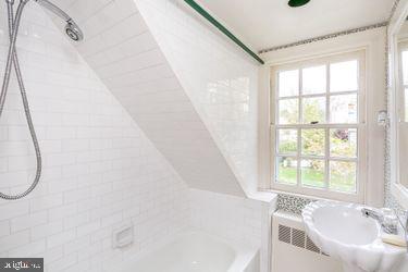 GREATER HOMELAND HISTORIC DISTRICT - Residential