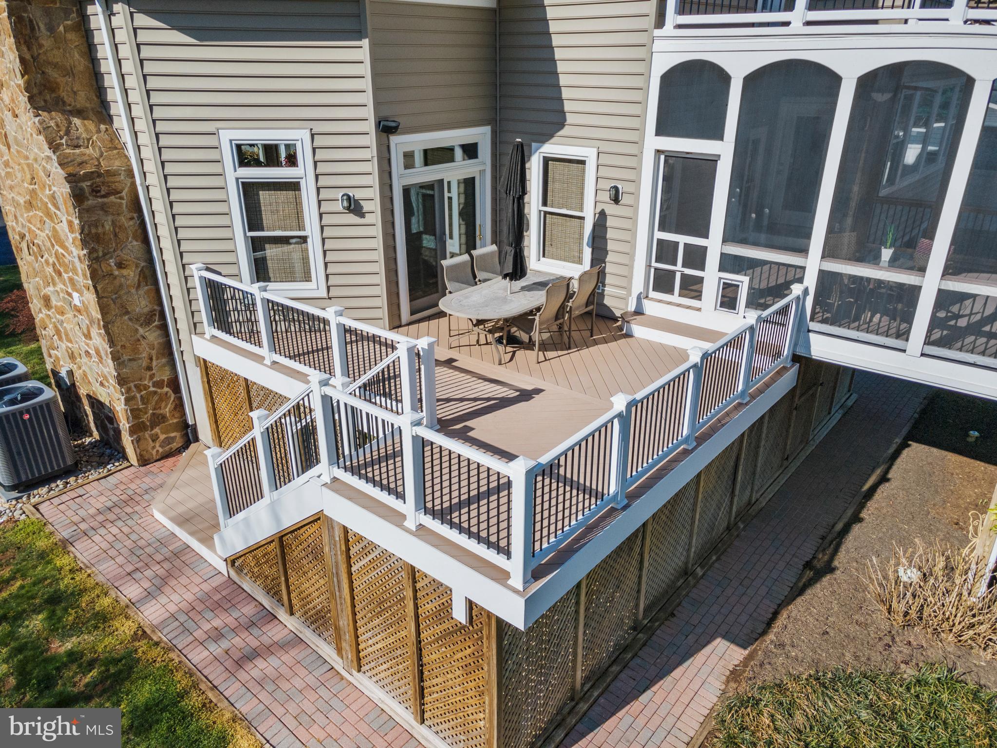 BROAD RUN FARMS - Residential