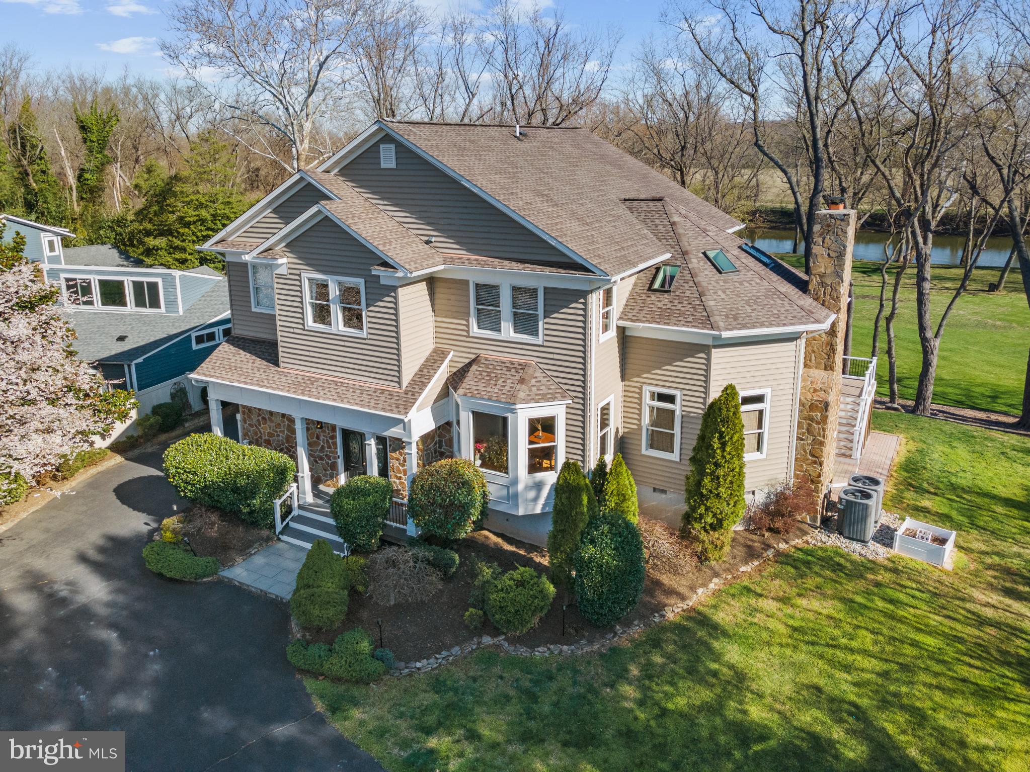 BROAD RUN FARMS - Residential