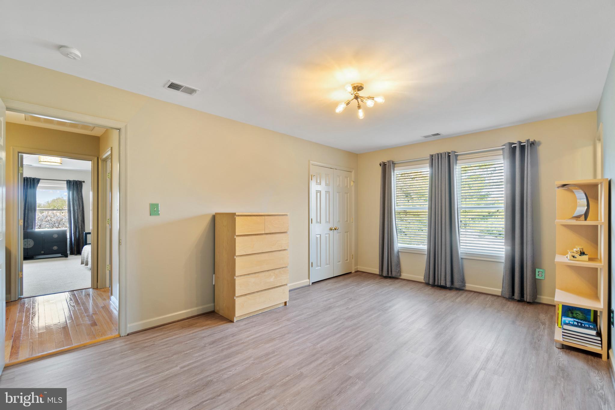 BROAD RUN FARMS - Residential