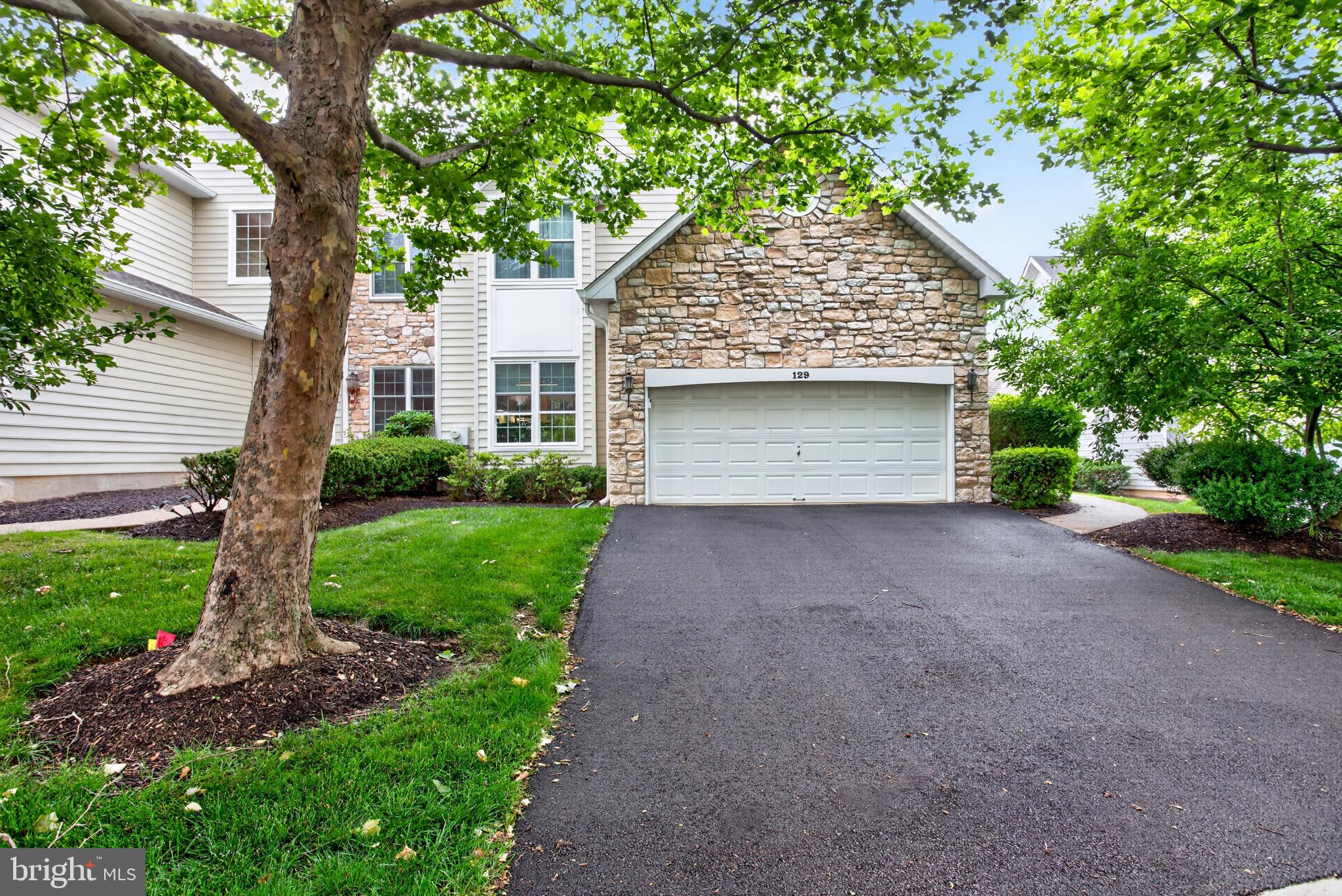 129 BIRKDALE DRIVE