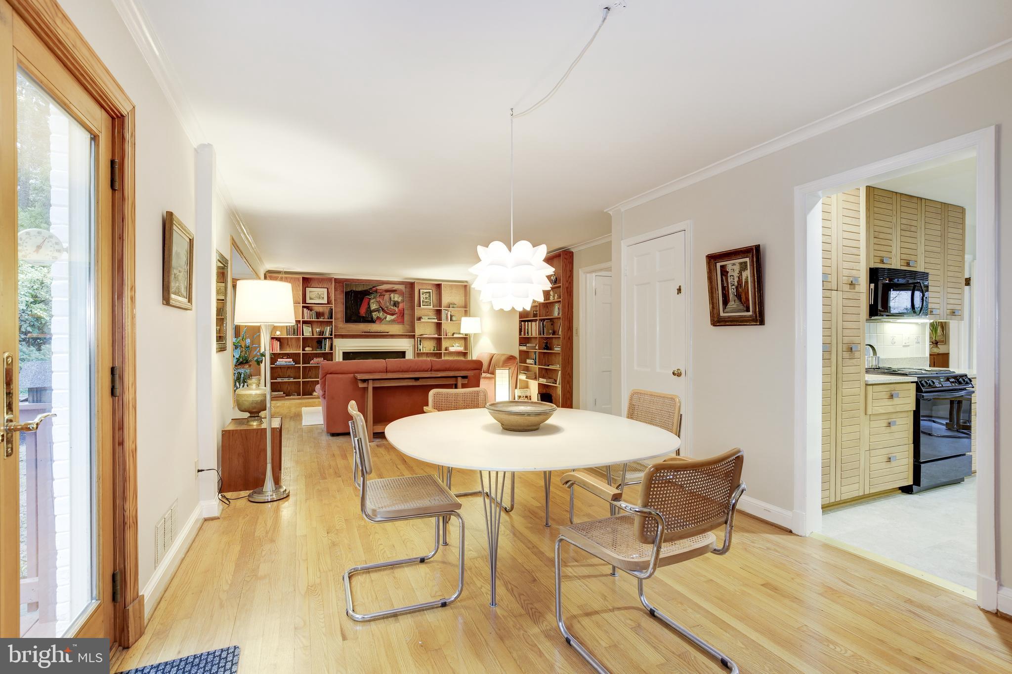 WESTMORELAND HILLS - Residential