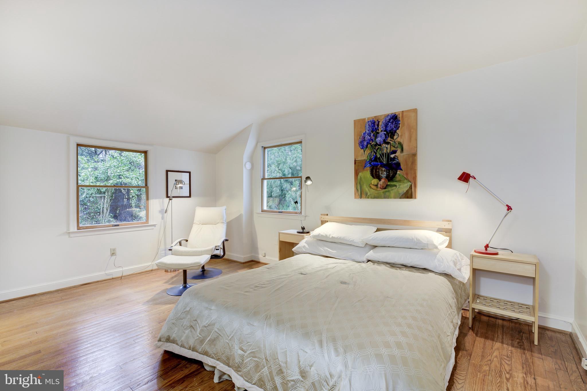 WESTMORELAND HILLS - Residential