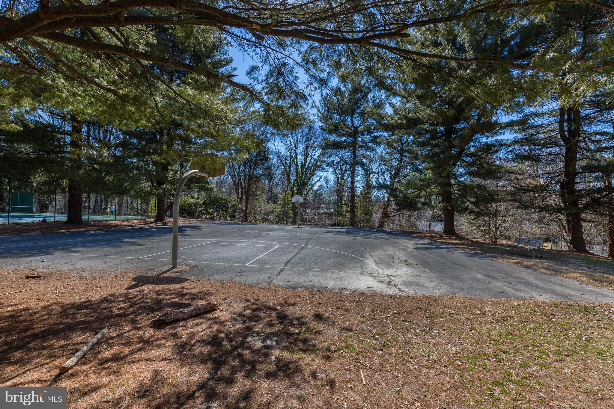 WESTMORELAND HILLS - Residential