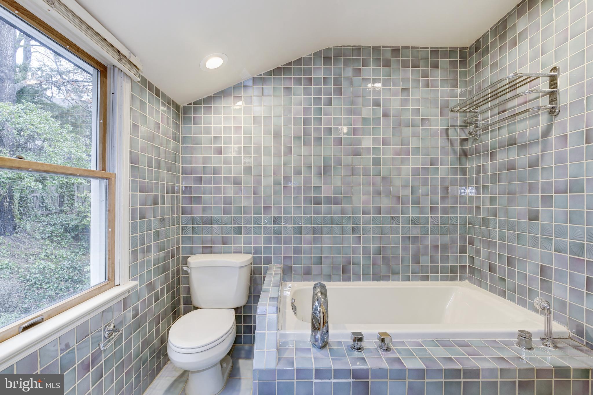 WESTMORELAND HILLS - Residential