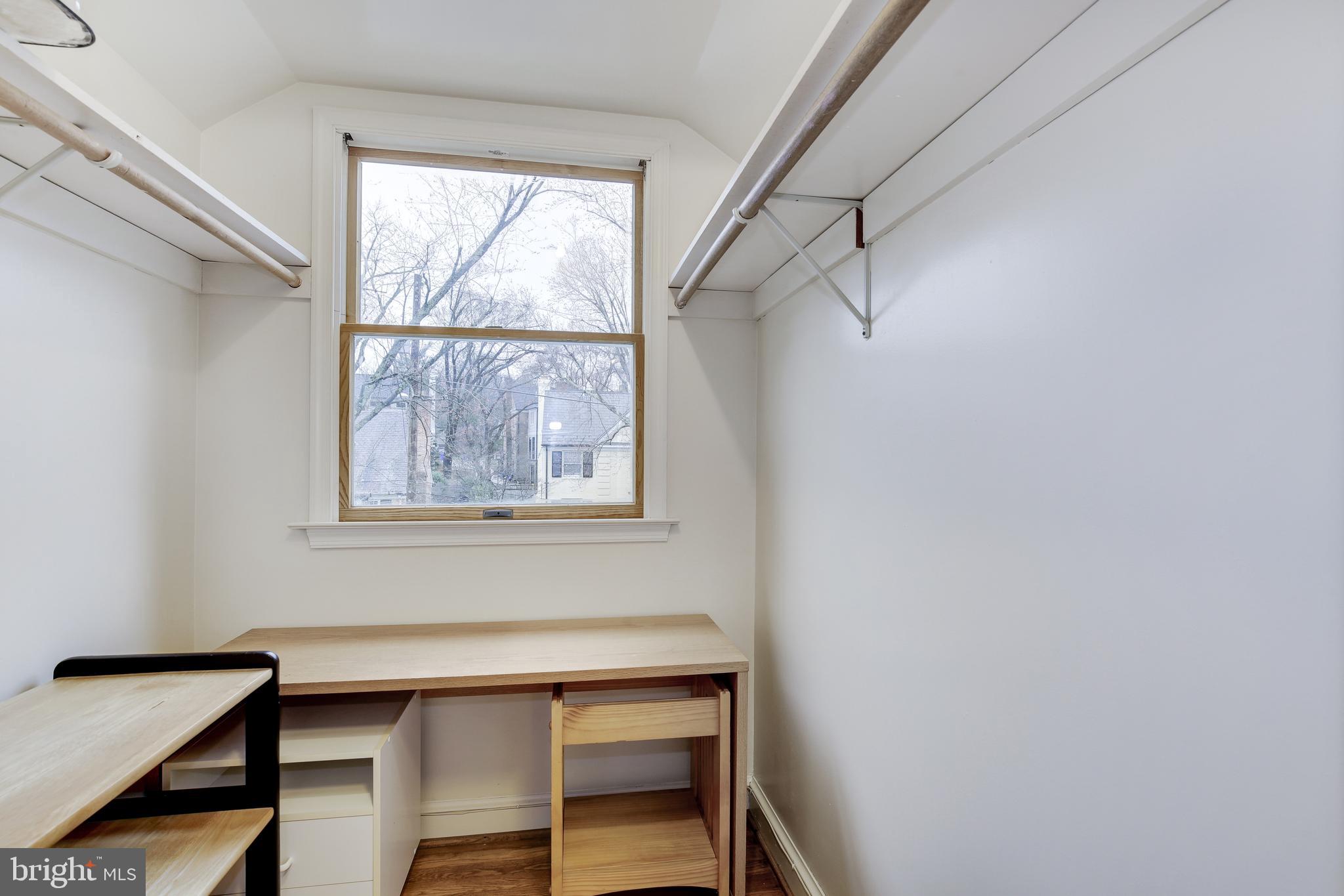 WESTMORELAND HILLS - Residential